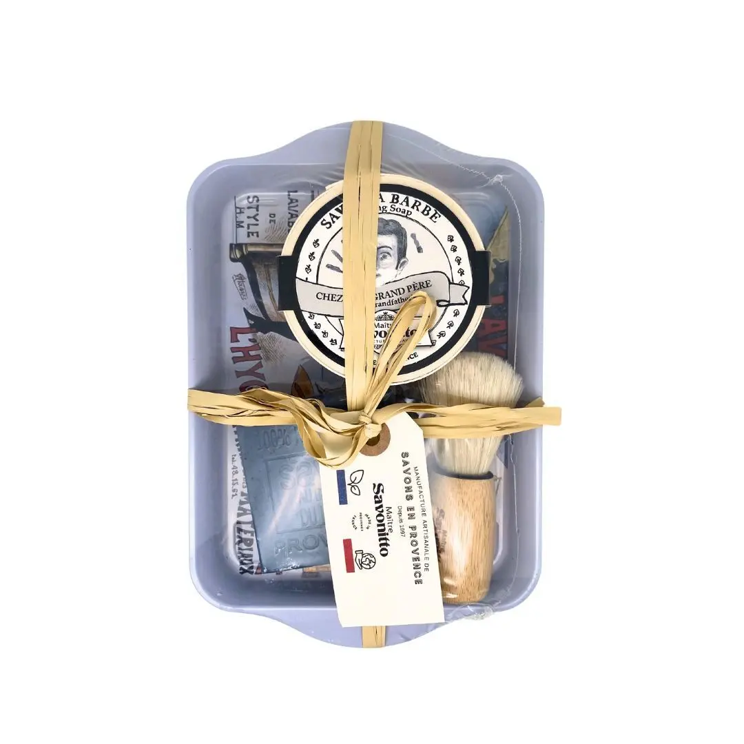 Caja de regalo navideña para hombres: imprescindibles para la barba