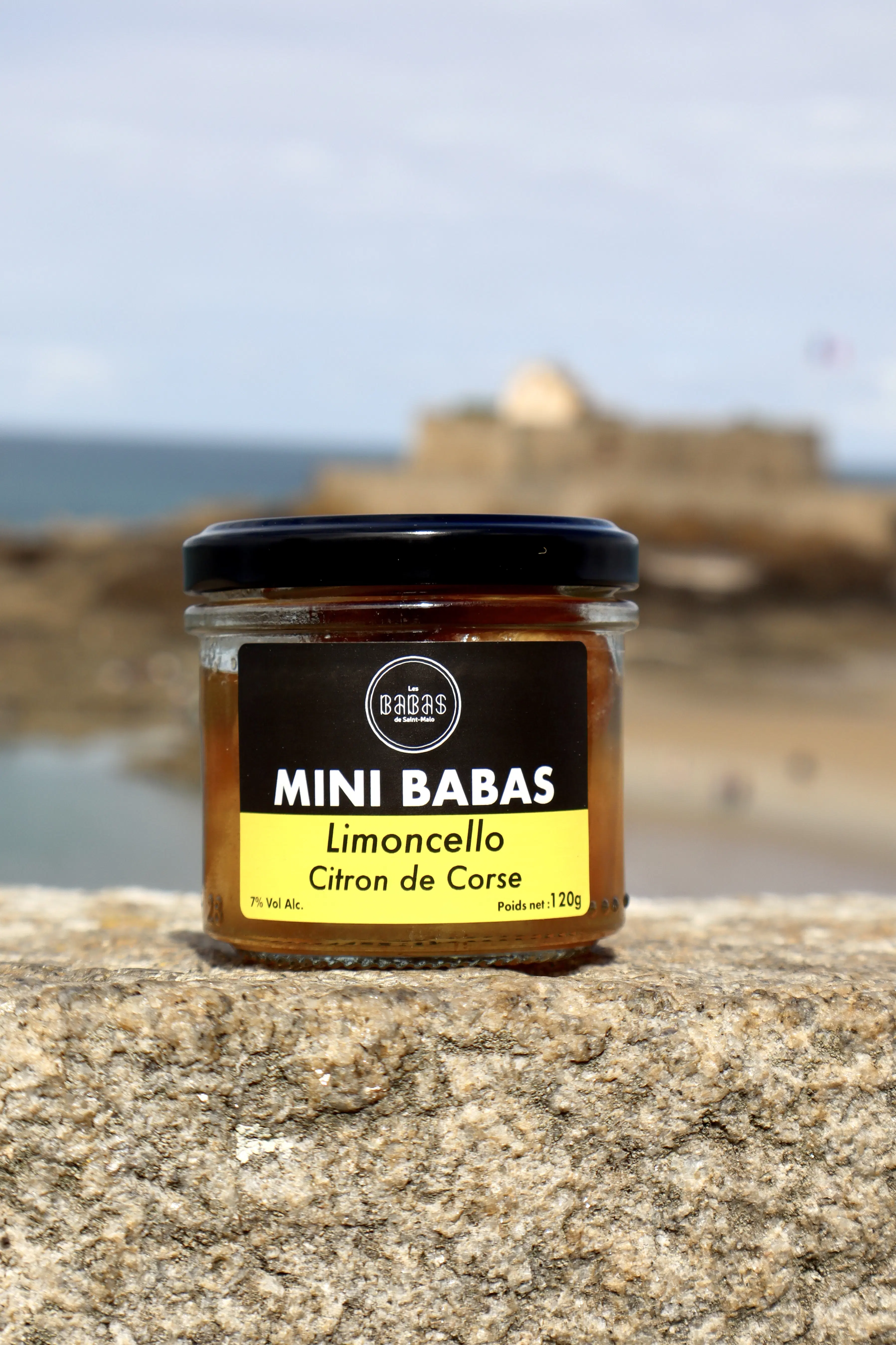 Mini babás con limoncello y limones corsos, 120 g