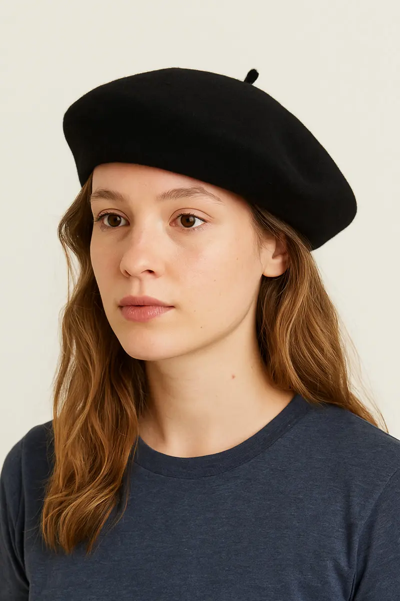 Béret classique en pure Laine 60 sur 110 couleurs (A-O)