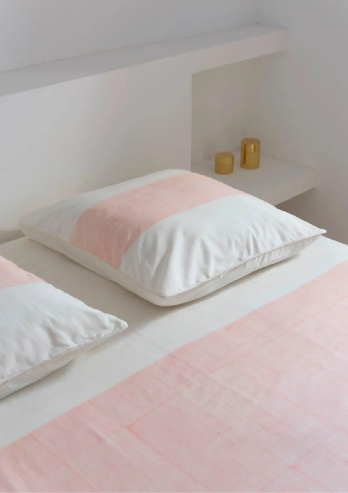 Dohar Pink Tanned Bed Sheet - 220x240