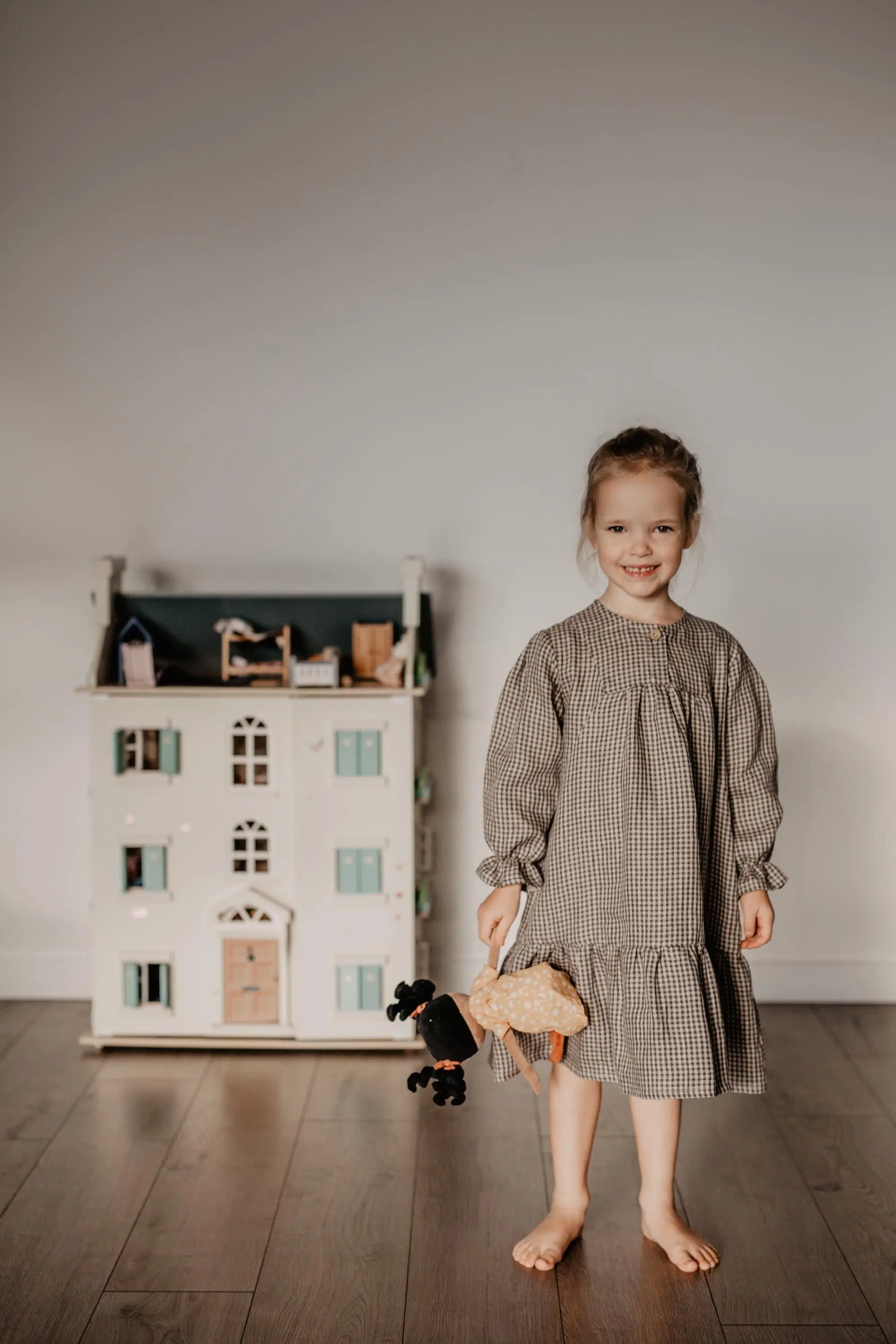 Girls linen dress AUŠRINĖ