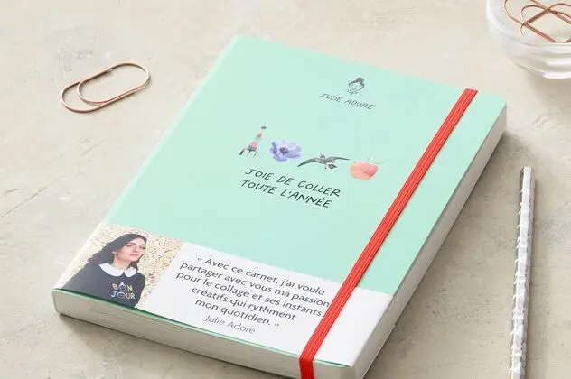 My notebook “Joy of sticking all year round” by Julie Adore