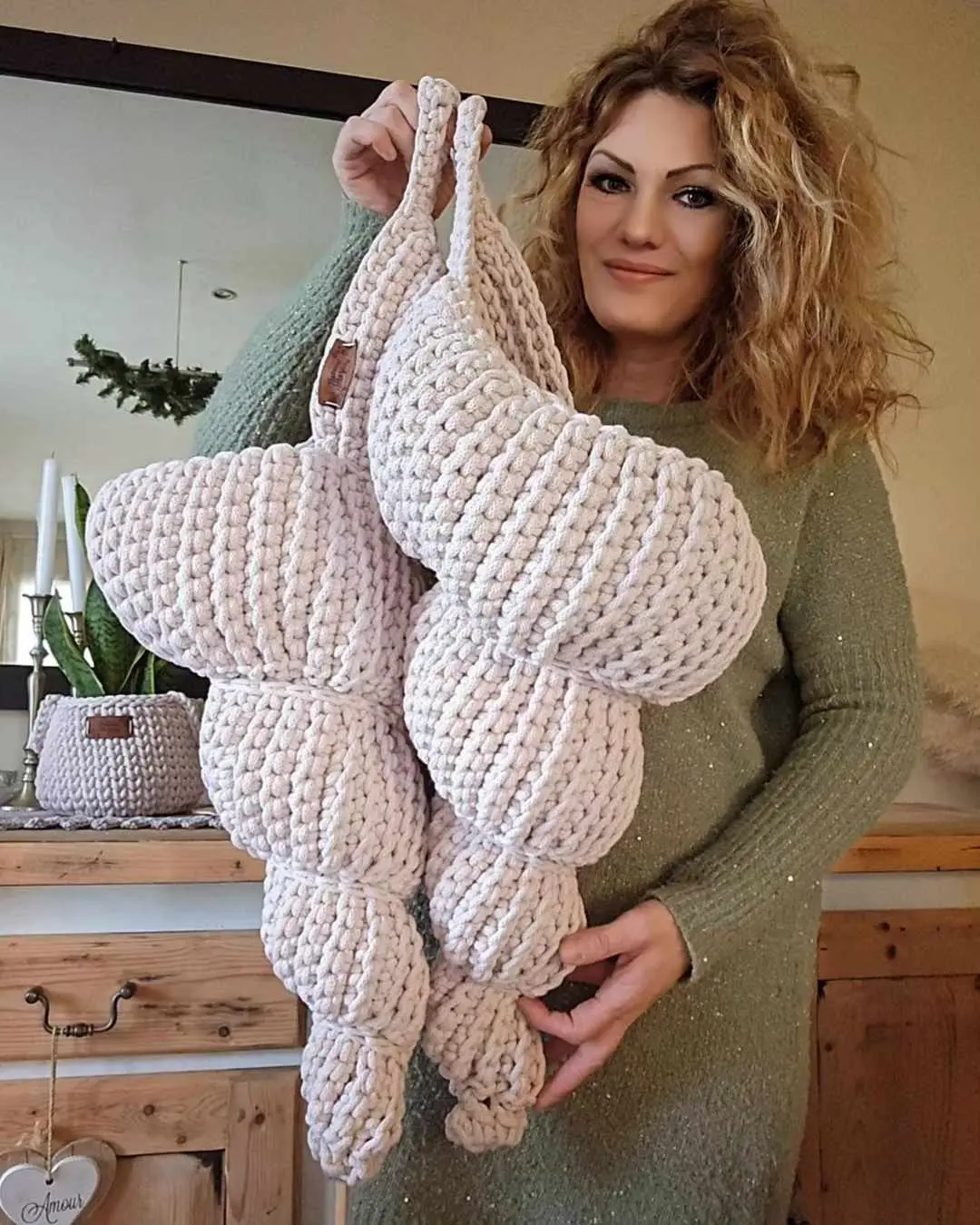 Dekokorb „Muschel“ im böhmischen Stil, XXL Wellhornschnecke