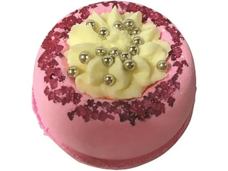 Bath bomb / Effervescent bath ball CHERRY PARTY 190g, cherry scent - 230522