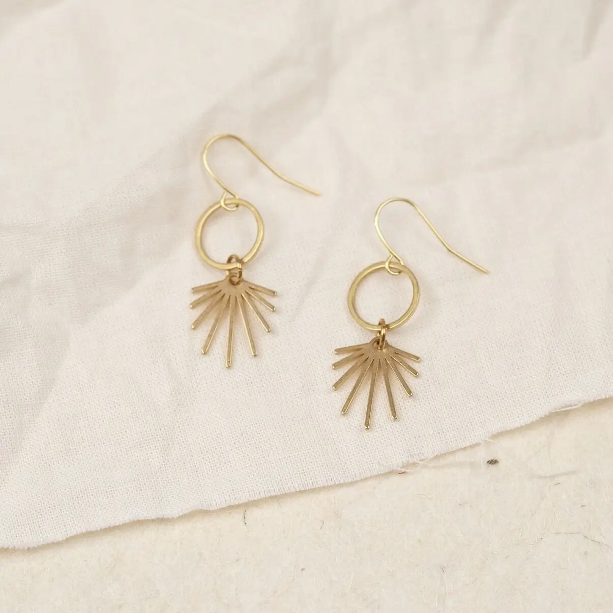 Ohrringe gold aus Messing - ROUND FELI