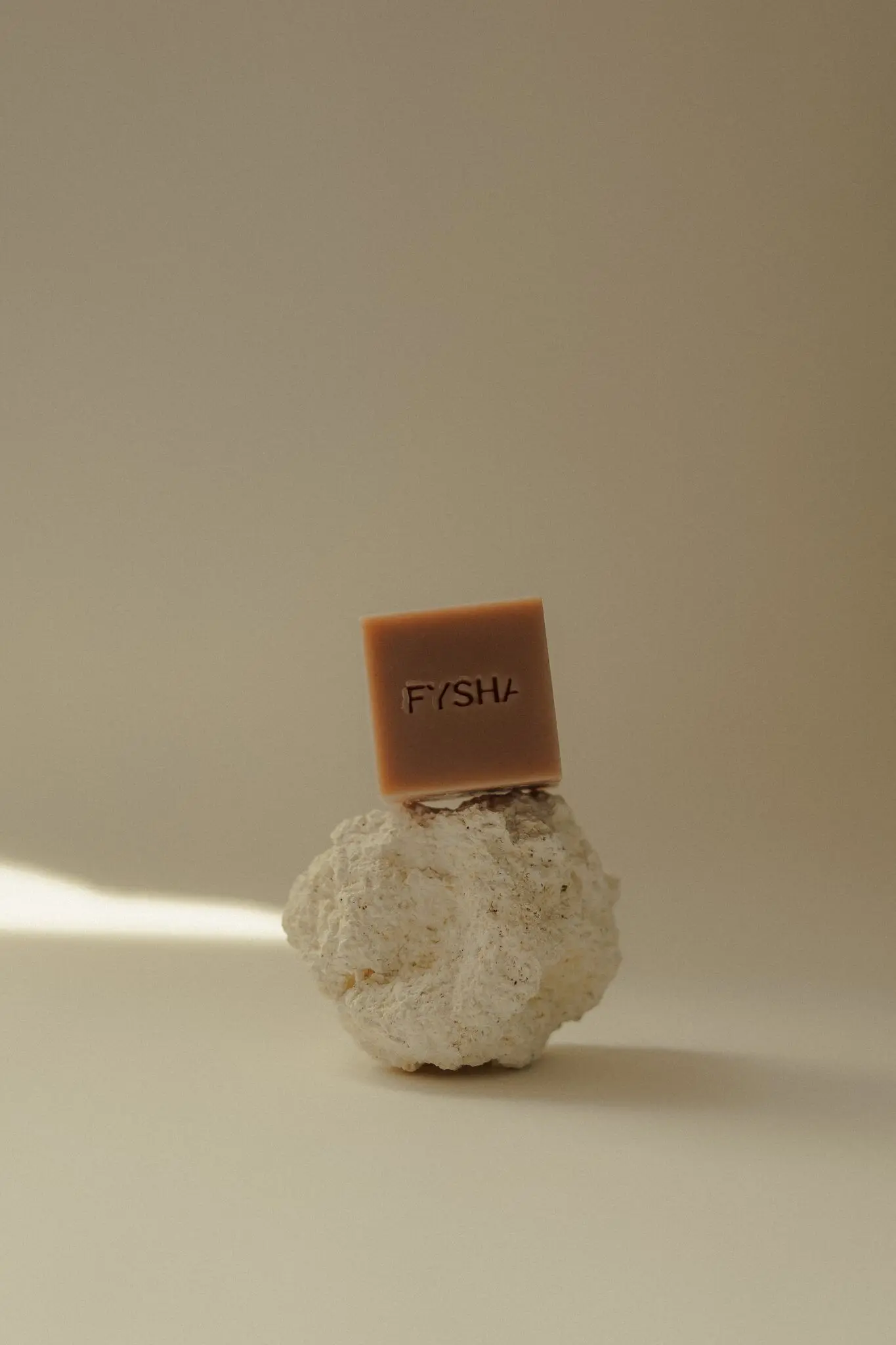 Face, Body & Hand Cleanser Bar — Lavender & French Pink Clay - Palm-Oil Free - 113G approx.