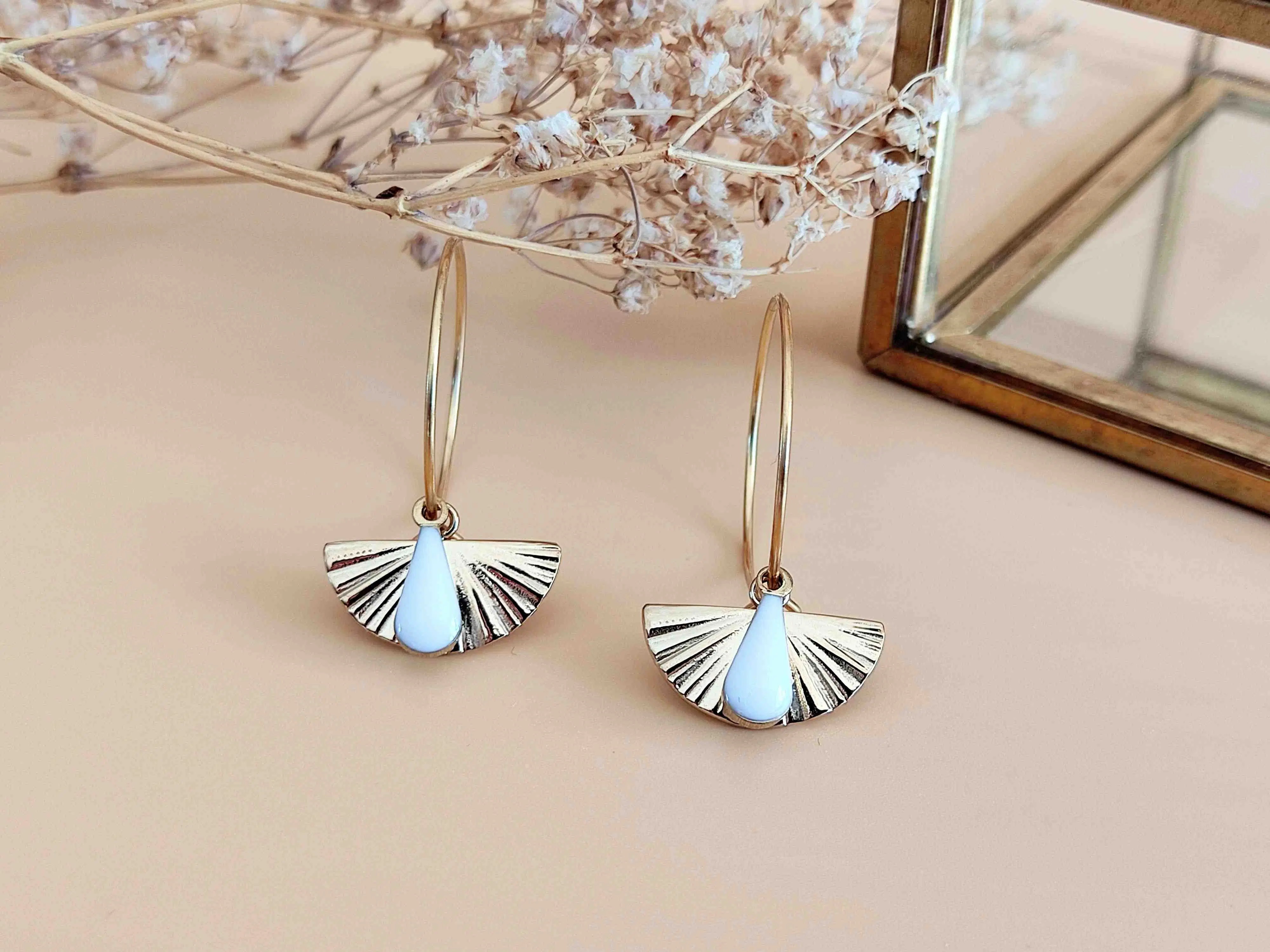 L'Adorable white drop fan hoop earrings