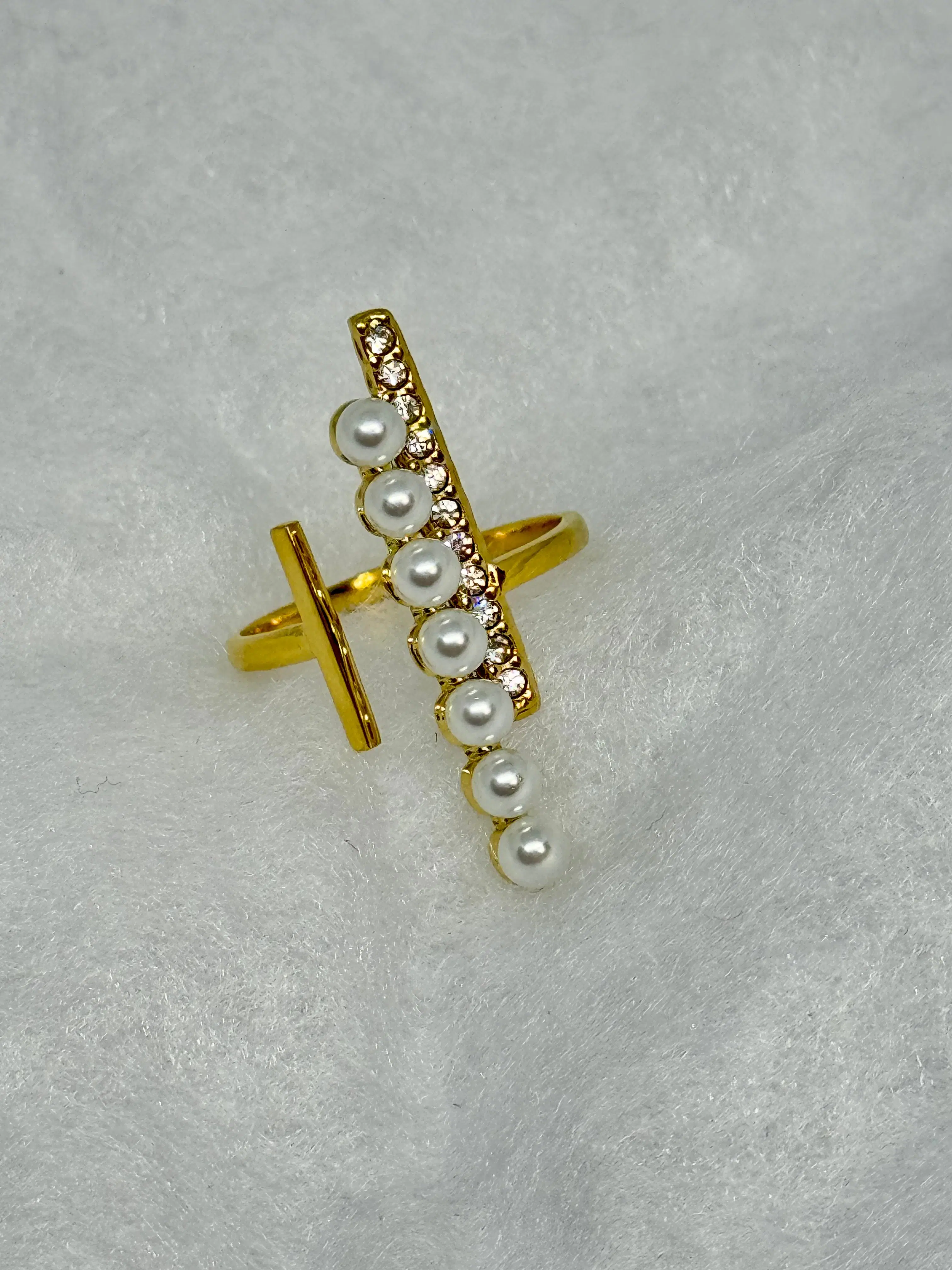 Artemis ring