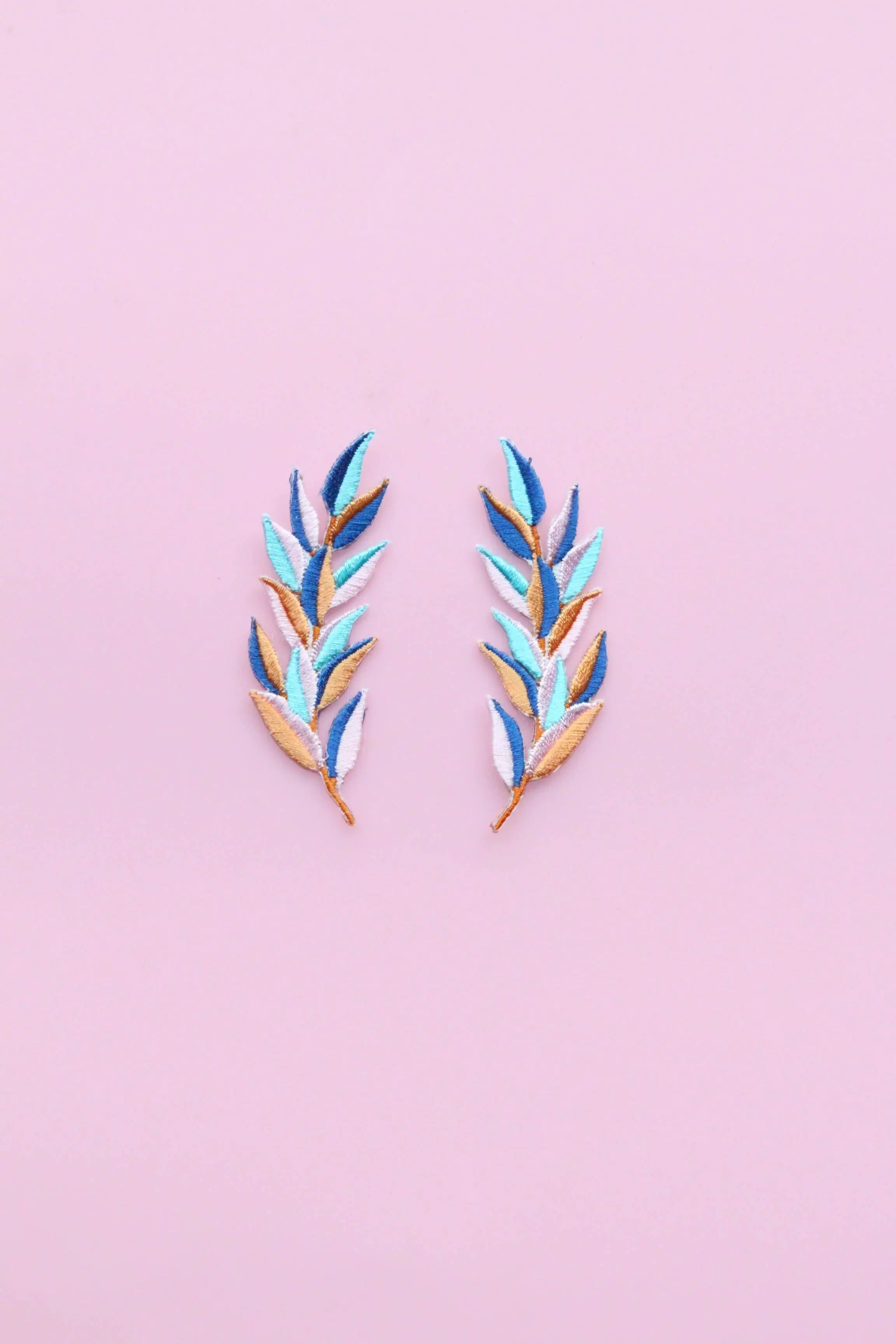 Duo multicolored pastel iron-on ears