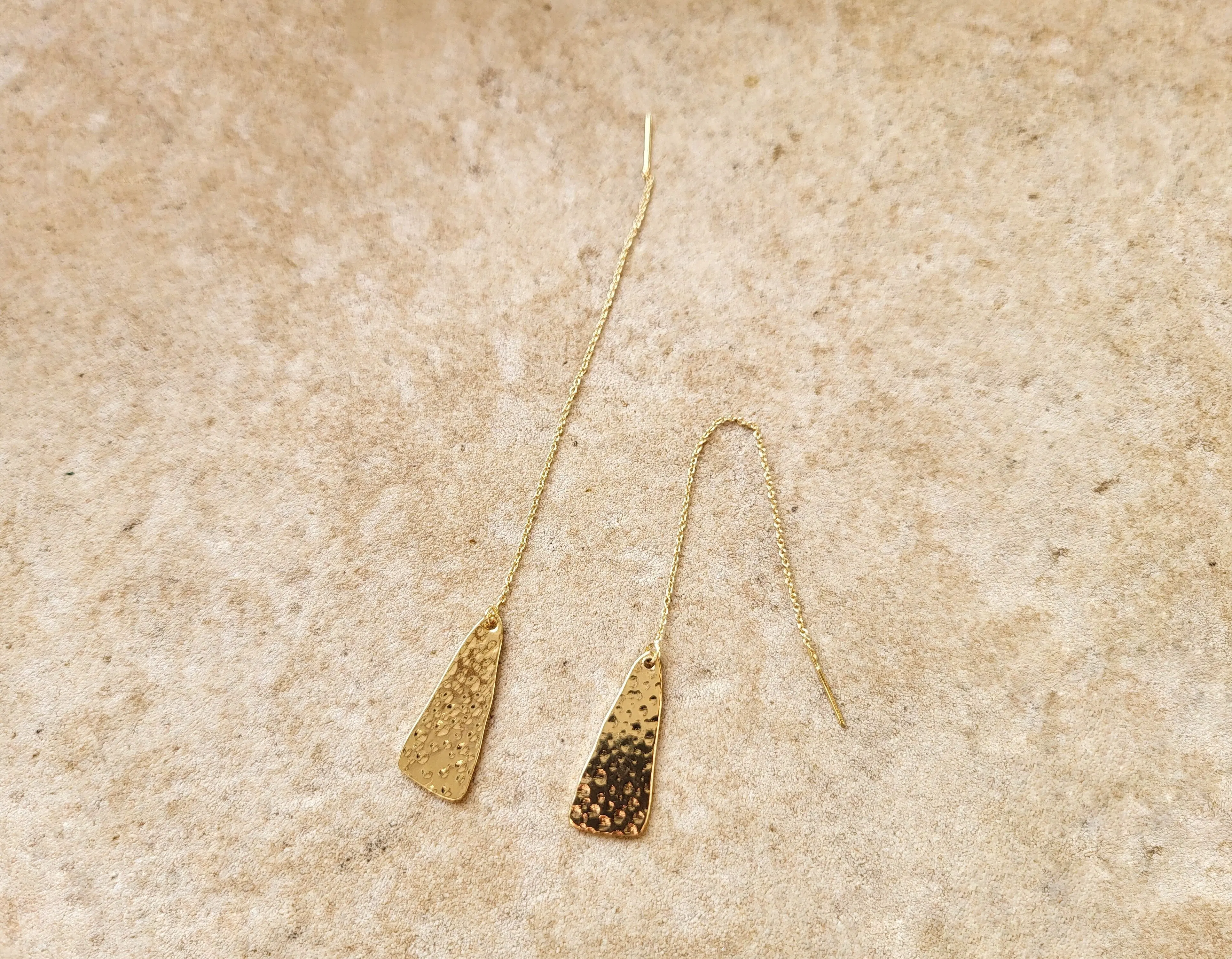 Boucles chaîne fine traversante oreille en plaqué or longue tenue