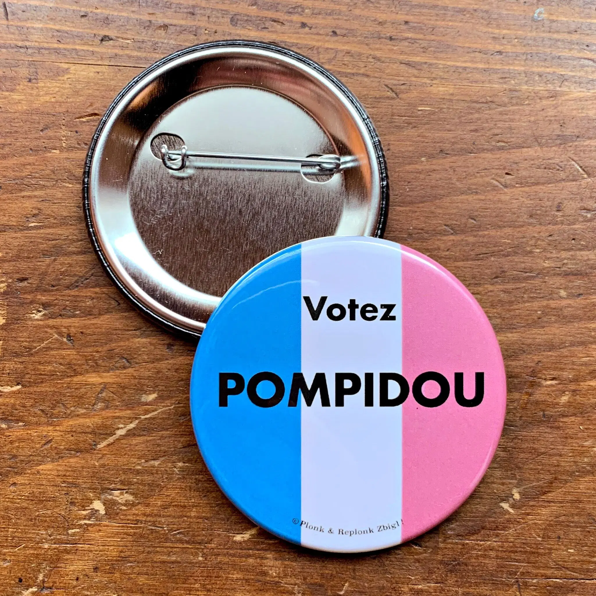 "Vote POMPIDOU" badge