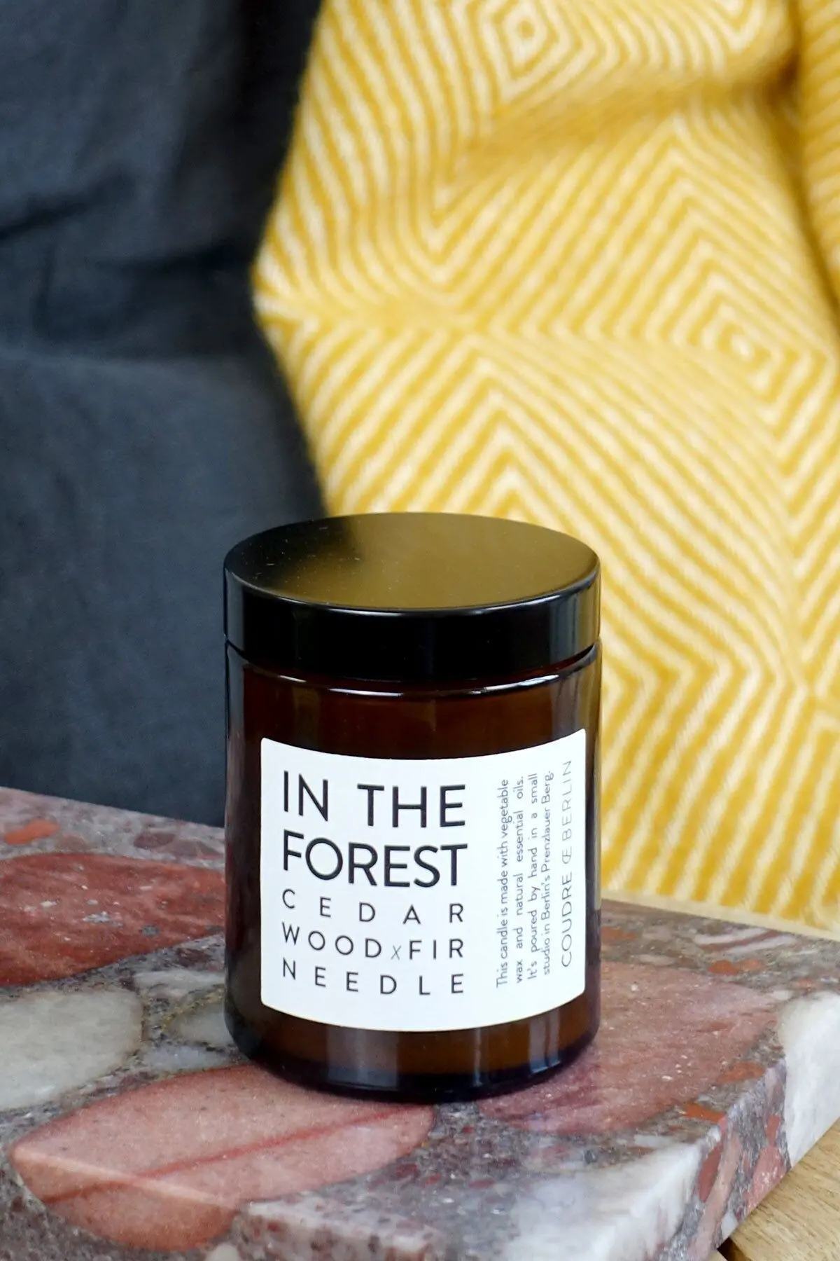 IN THE FOREST cedarwood x fir needle/ ESSENTIALS scented candle