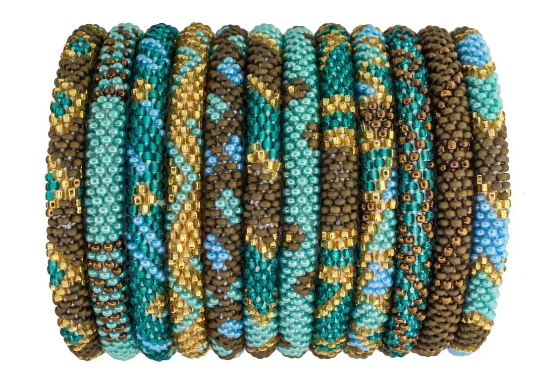 Set of 12 pieces colour combination patina