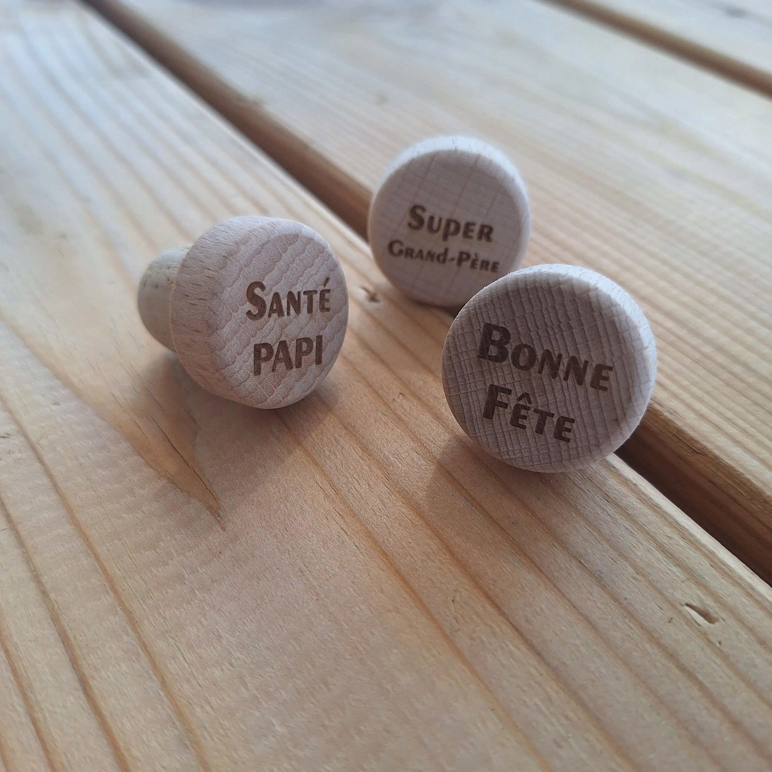 wooden stopper for grandfathers' day (gift ideas)