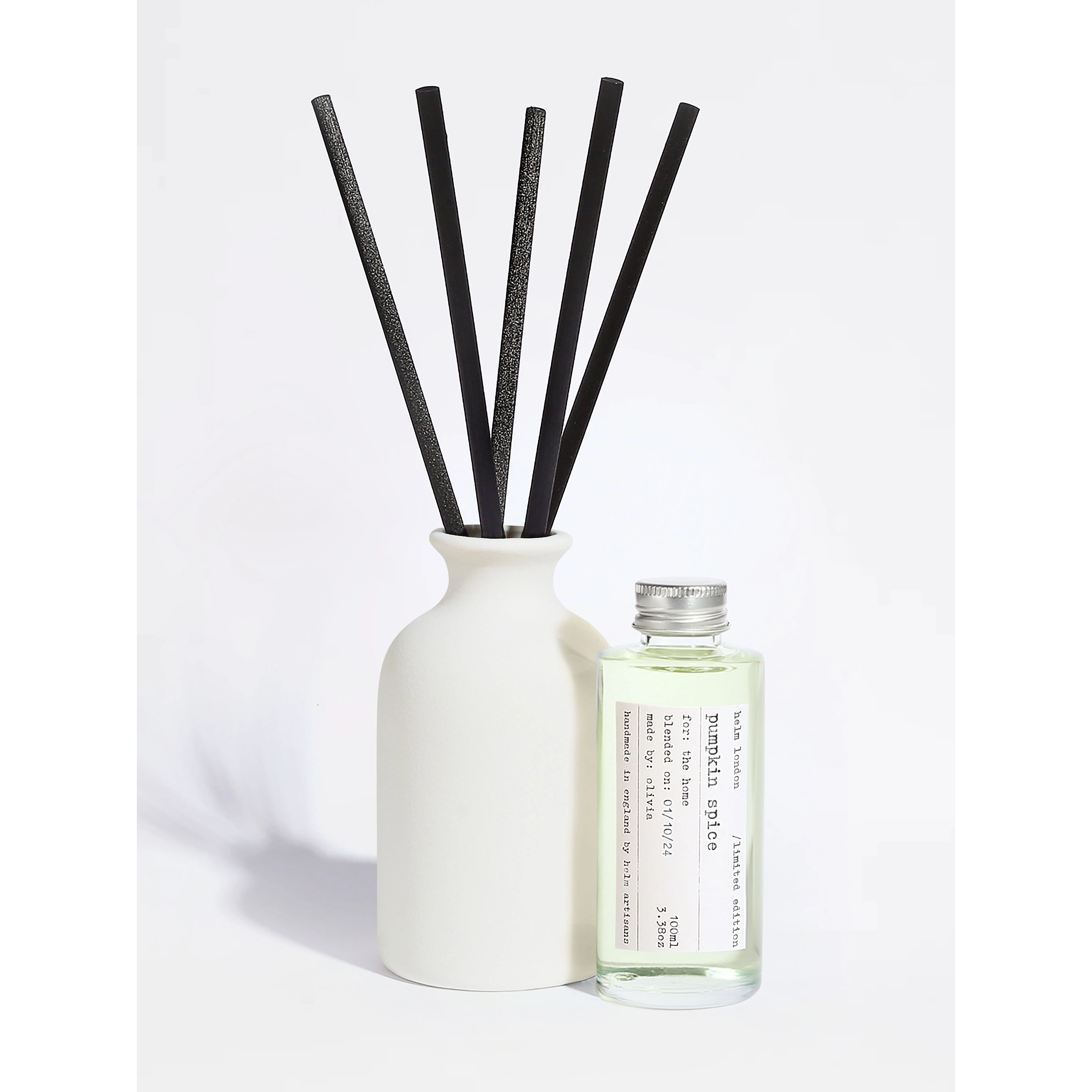 Kürbisgewürz-Diffusor aus Keramik mit Rattanstäbchen - 100 ml