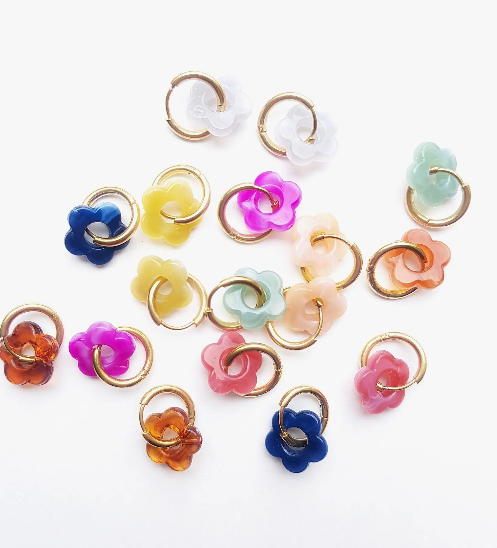 Mini-Blumenohrringe für Damen und Kinder 🌺 10 Farben zur Auswahl