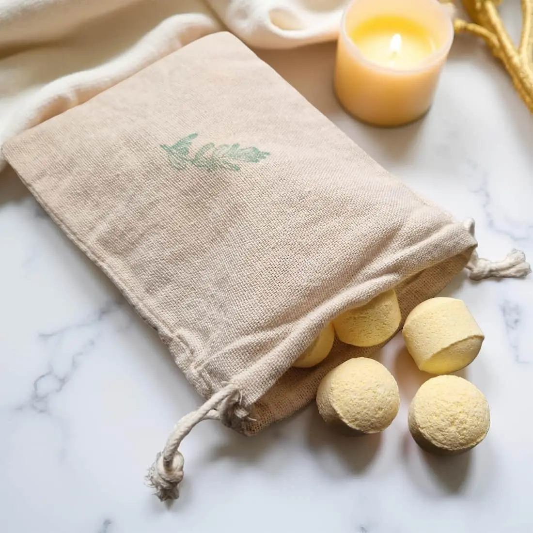 Mini Bath Bombs | Ylang & Patchouli | Clove & Vanilla Woods