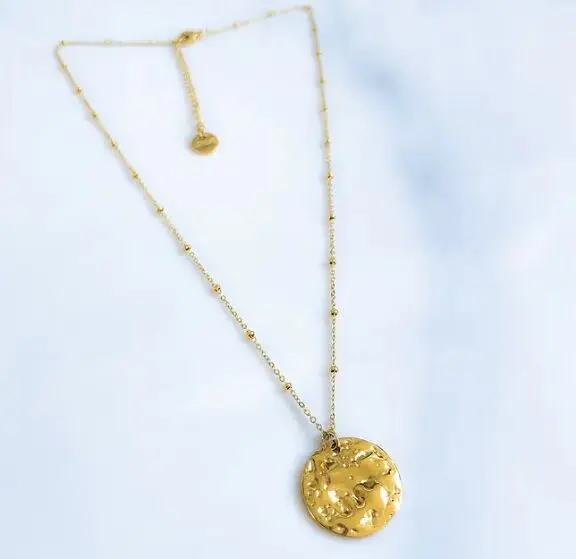 Moon ex voto necklace