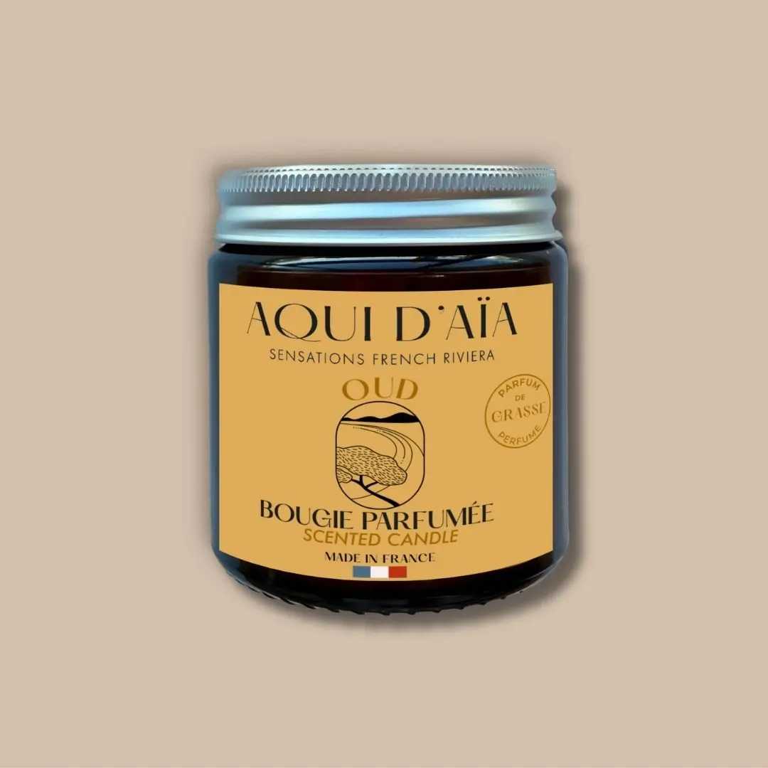 Vela perfumada de madera de oud 100 g