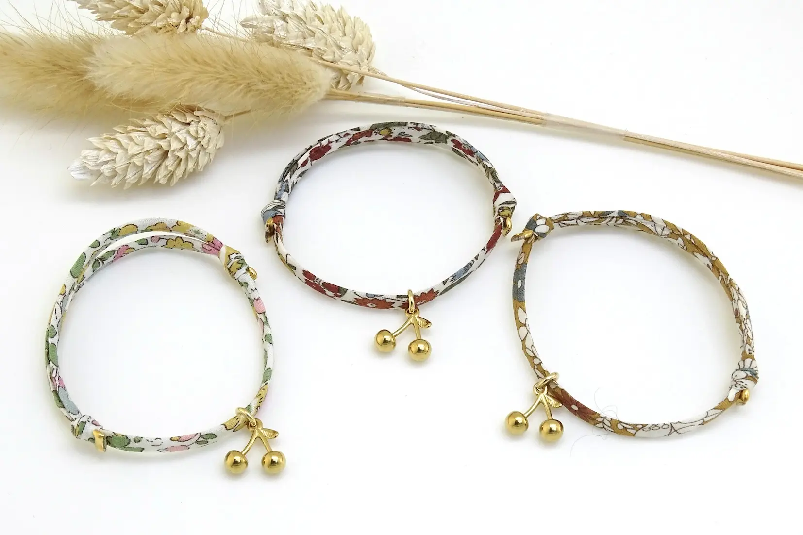 Cherry bracelet