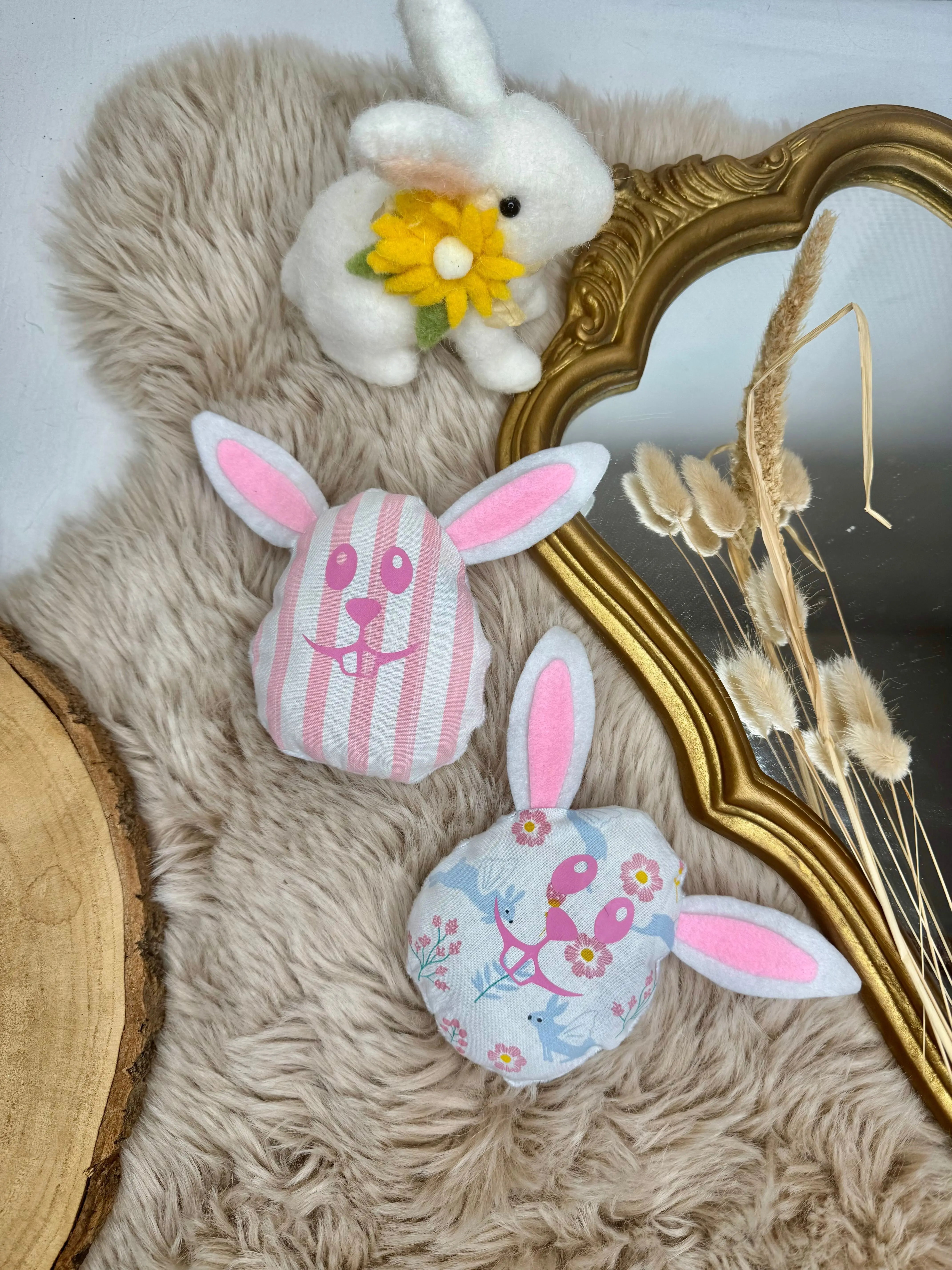 Conejito de Pascua - Juguete de hierba gatera o valeriana