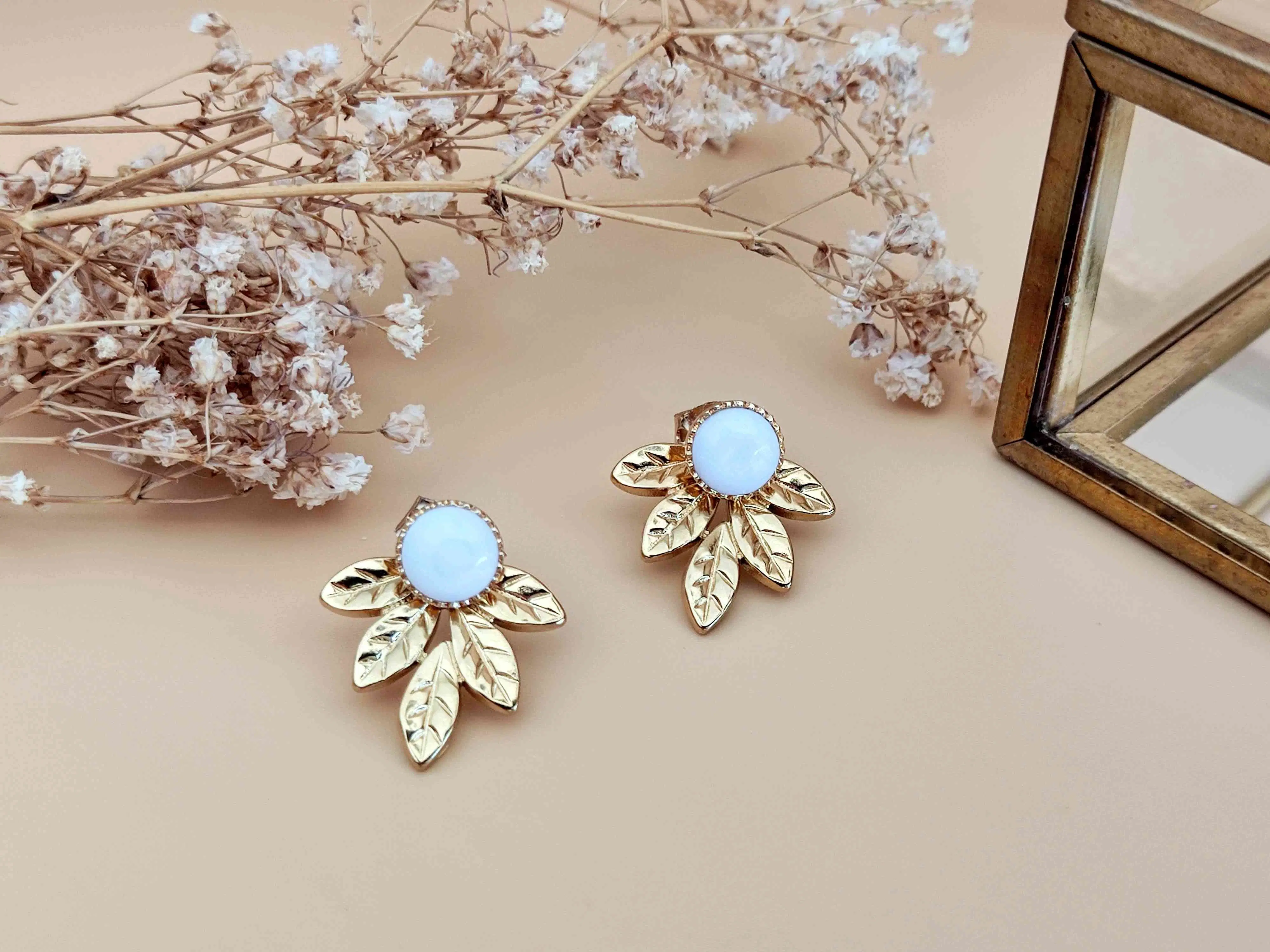 2 in 1 removable earrings L'Essentielle White Mother-of-Pearl