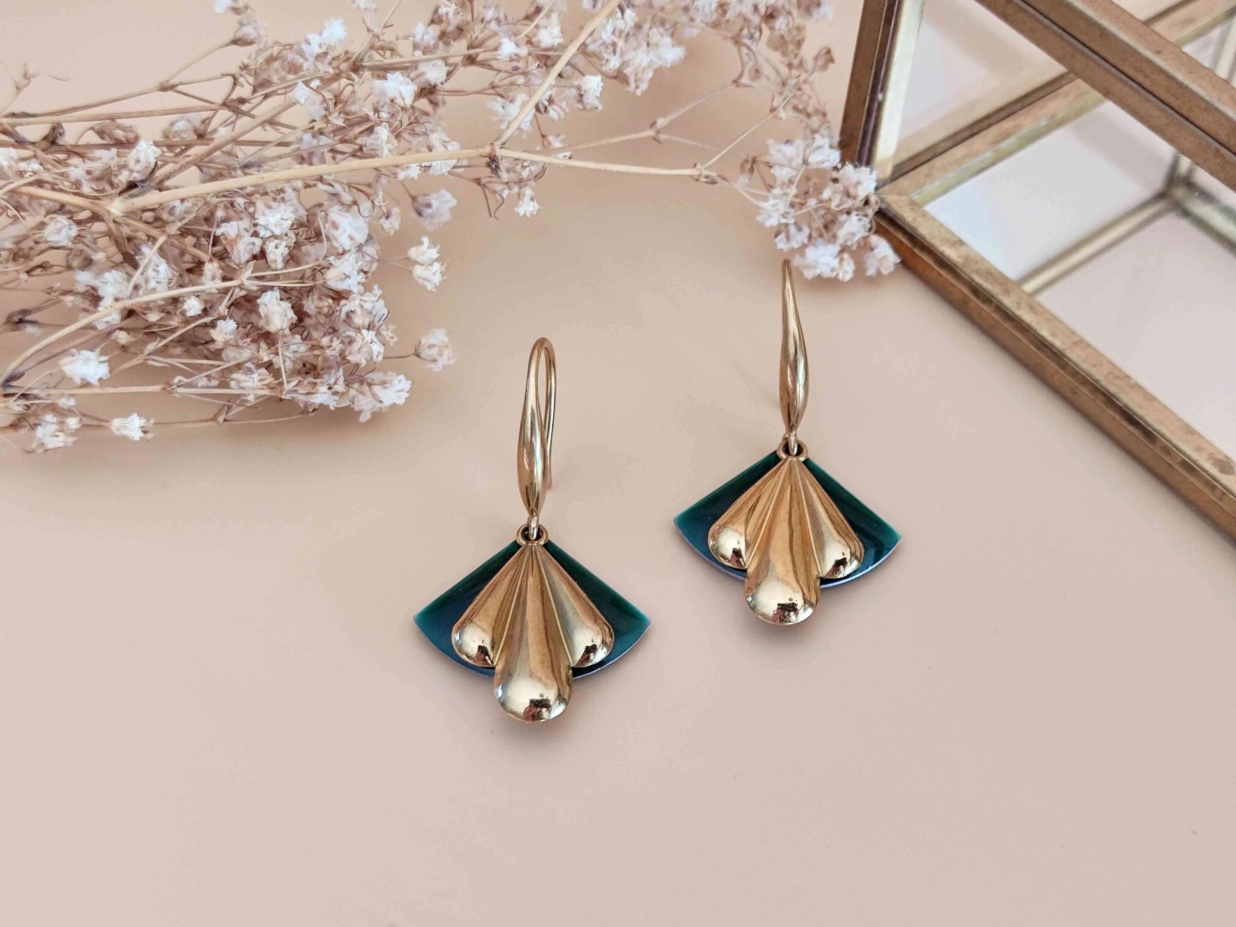 Retro chic fan earrings L'harmonieuse Vert