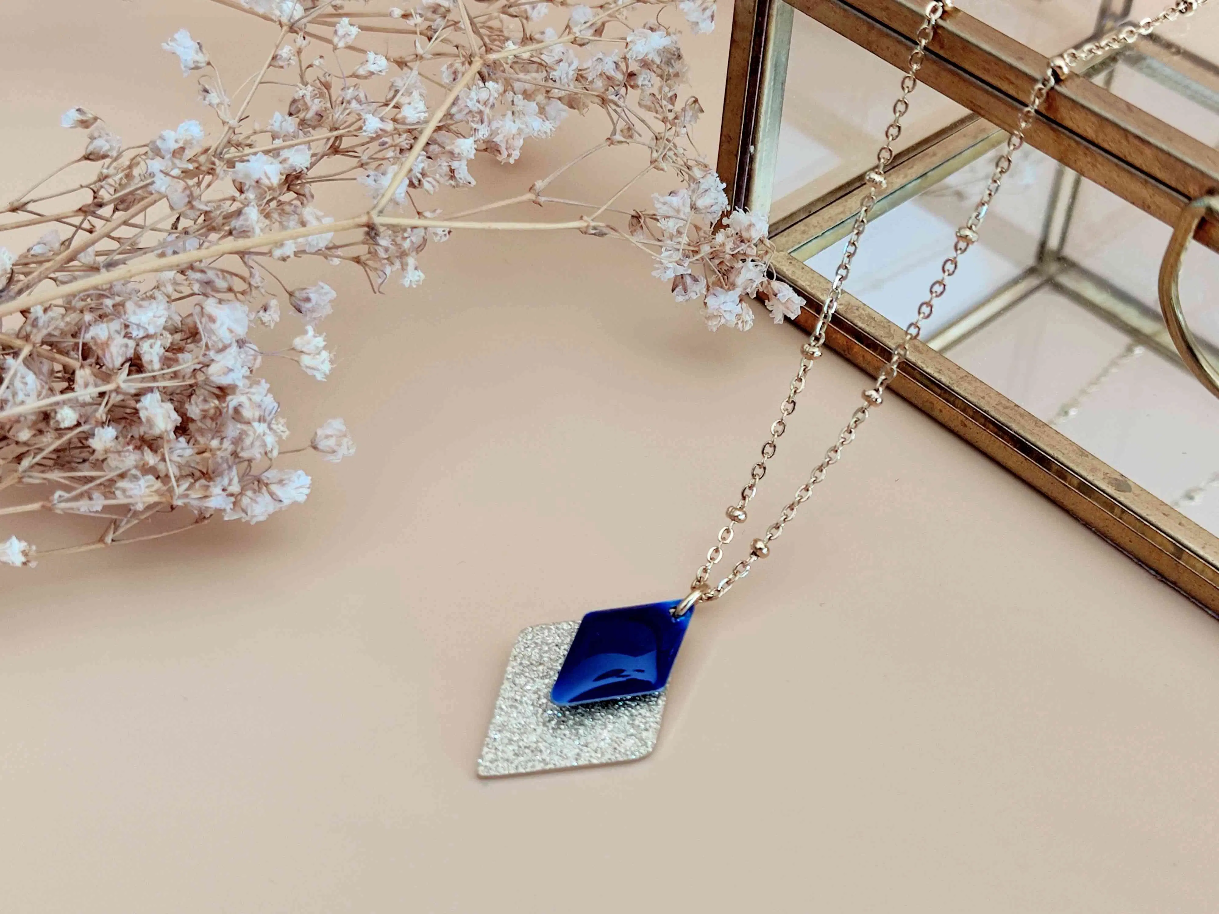 The Scintillante Navy Blue Diamond Pendant Necklace