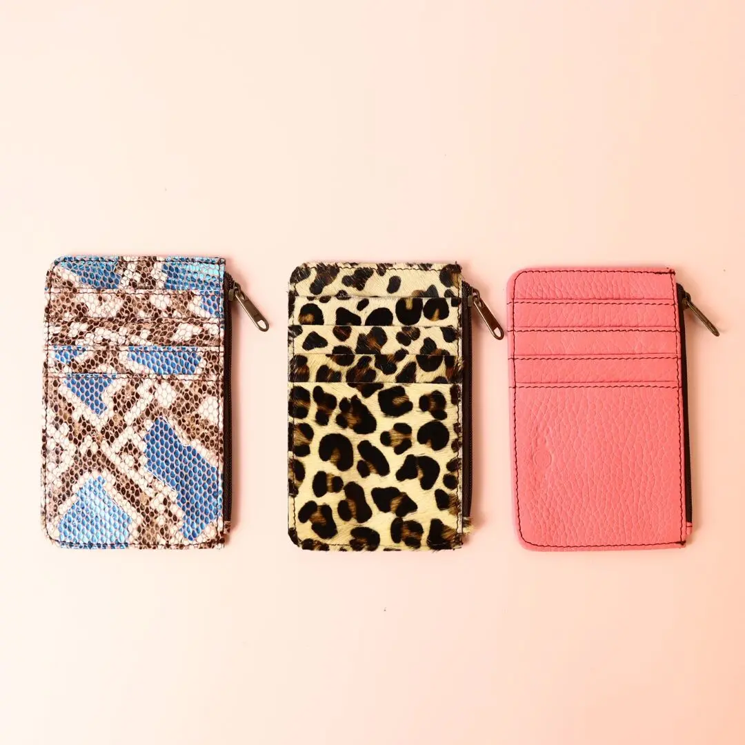 Porte carte élégant en cuir recyclé pour femme - pièces uniques- CARD HOLDER