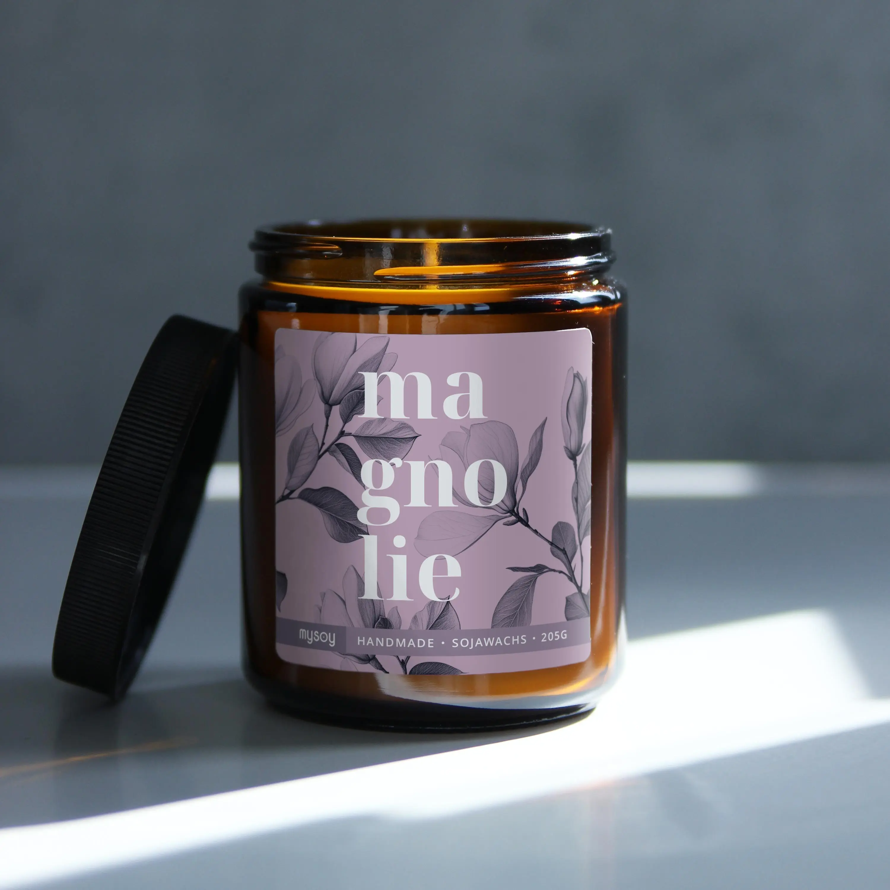 blooom scented candle in a glass | Magnolia