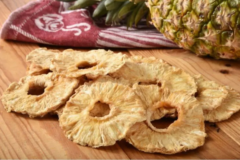 Dried pineapple from Madagascar