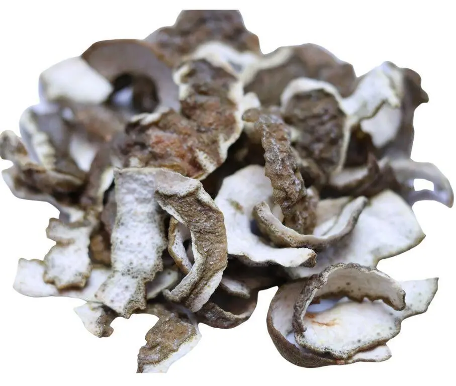 Combava zest in pieces from Madagascar