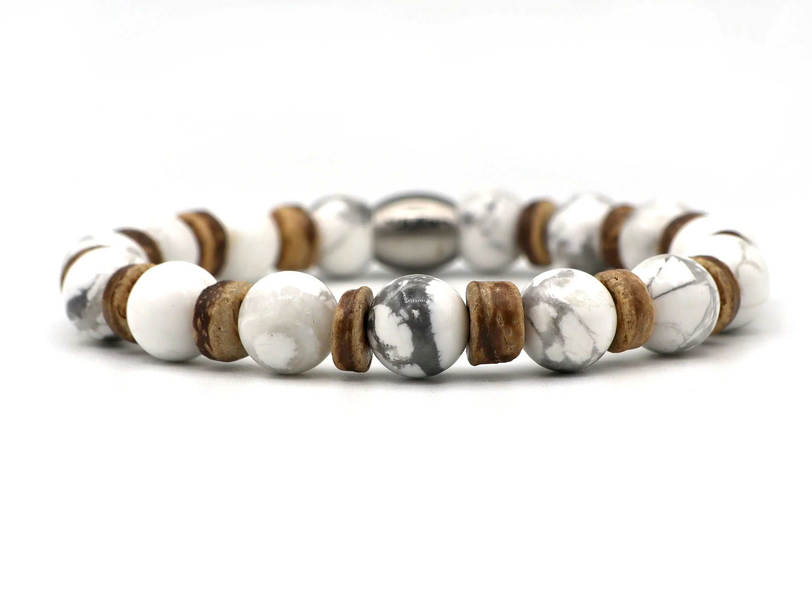 Umi campur howlite