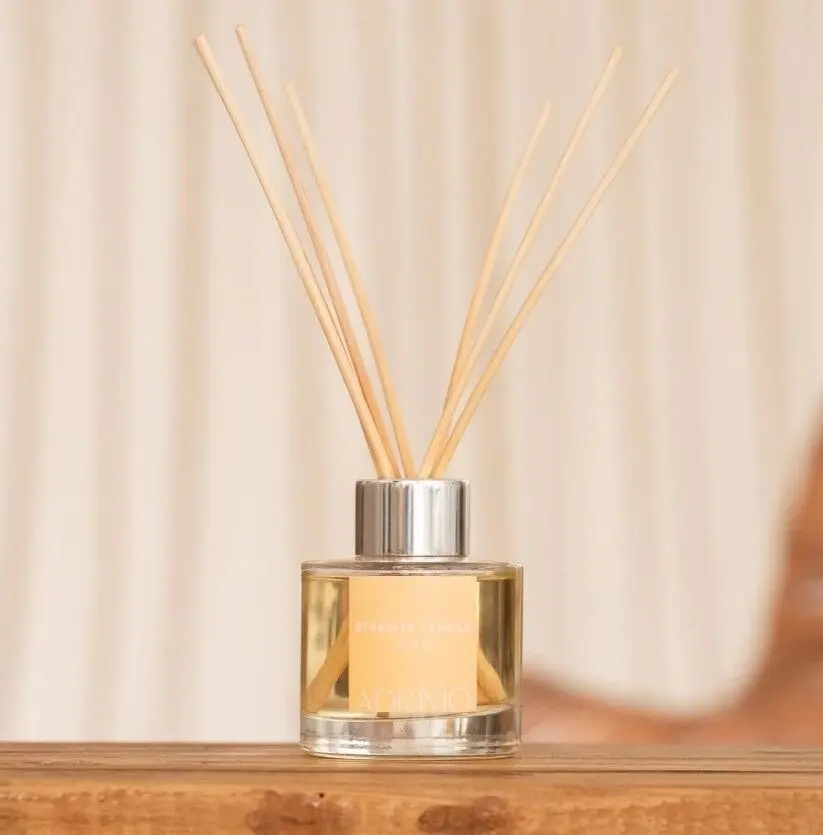 Vanilla Embrace Fragrance Diffuser - 100ml | Gourmet Vanilla | Natural
