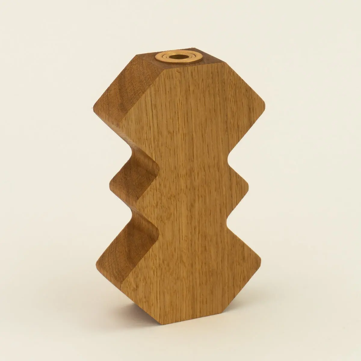 Oak Candle Holder & Soliflore