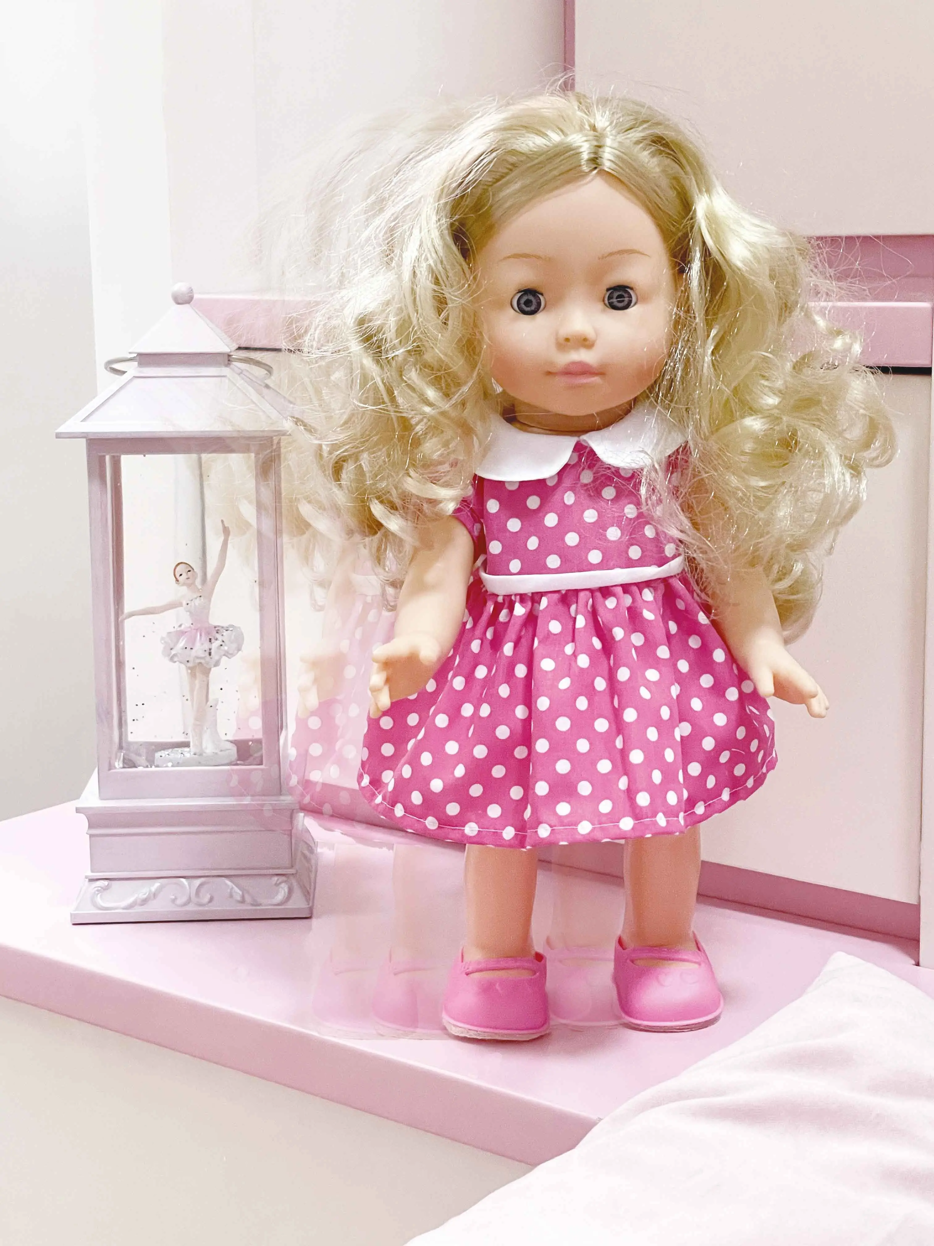 Molly walking doll - 33cm