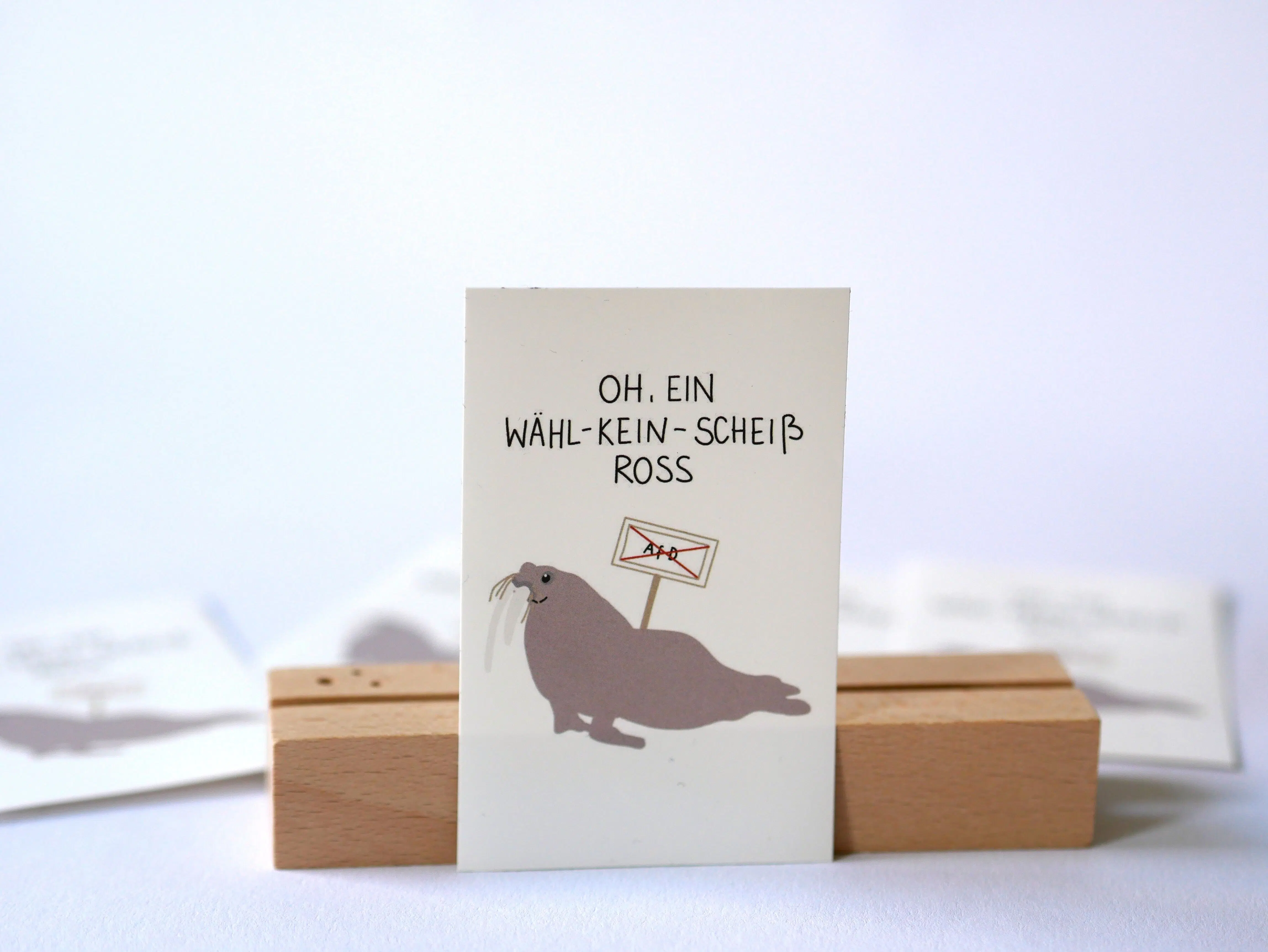 Anti afd sticker walrus, outdoor vinyl sticker, (5.5 x 8.5cm)