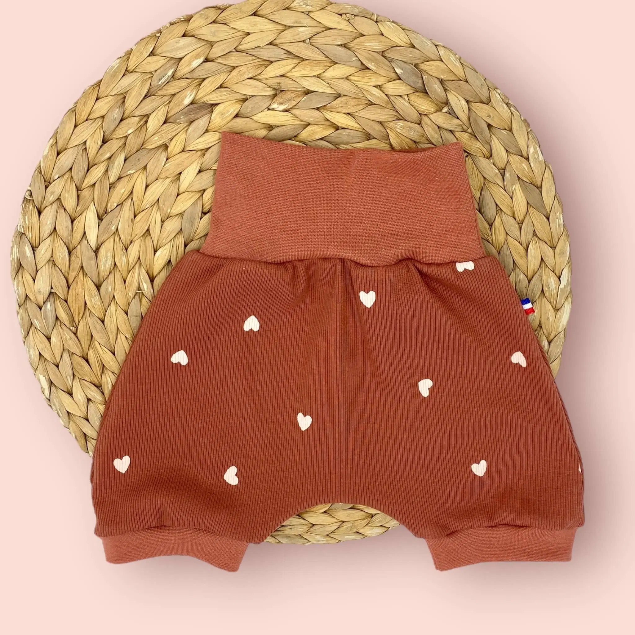 Mitwachsende Babyshorts – Amore | 2 Größen für Kinder von 6 Monaten bis 5 Jahren