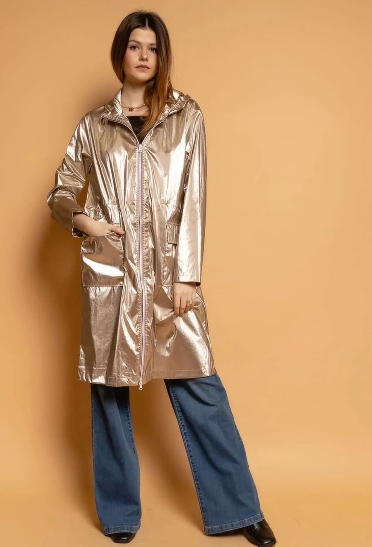 22222- Long waterproof parka with hood
