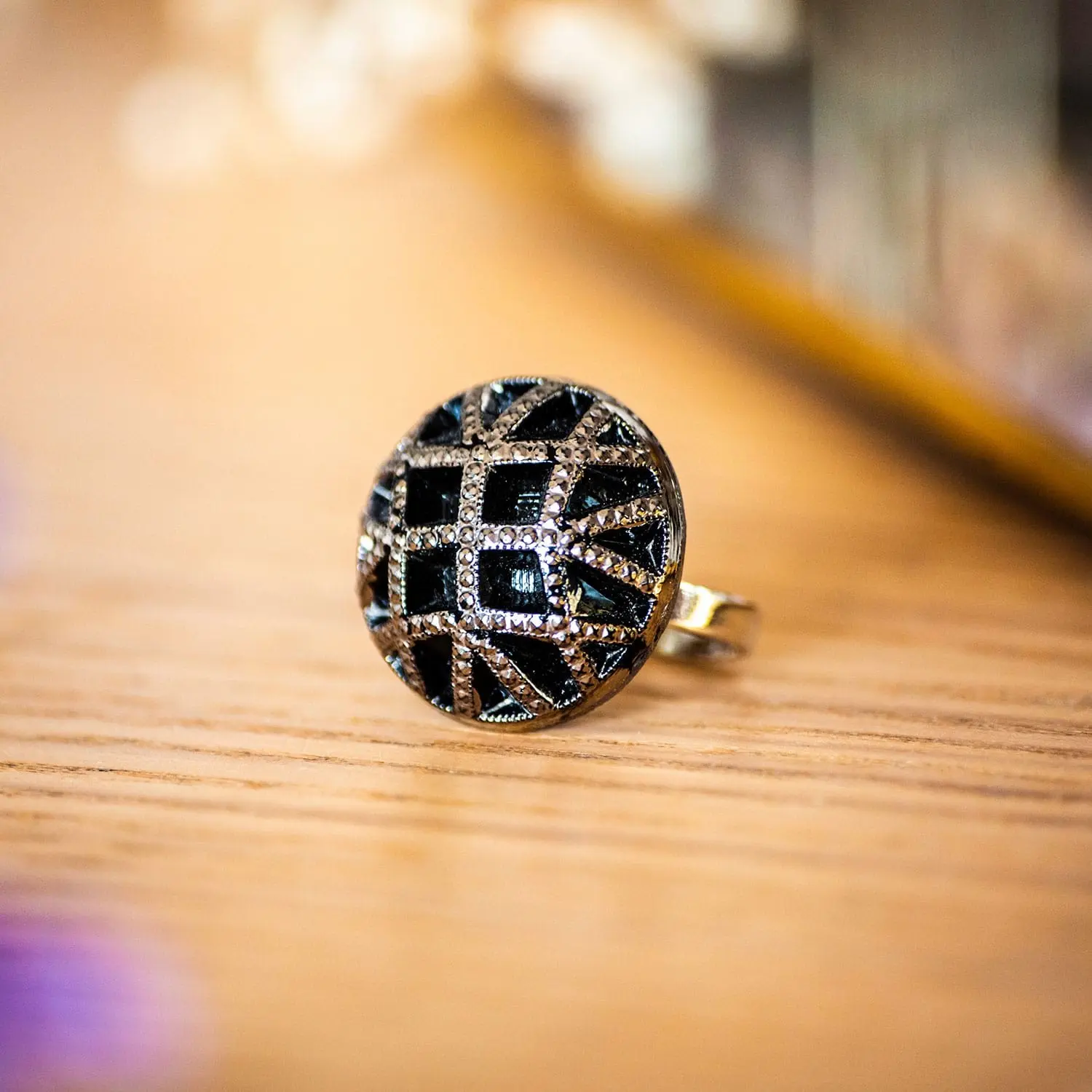 Silver Queen Ring