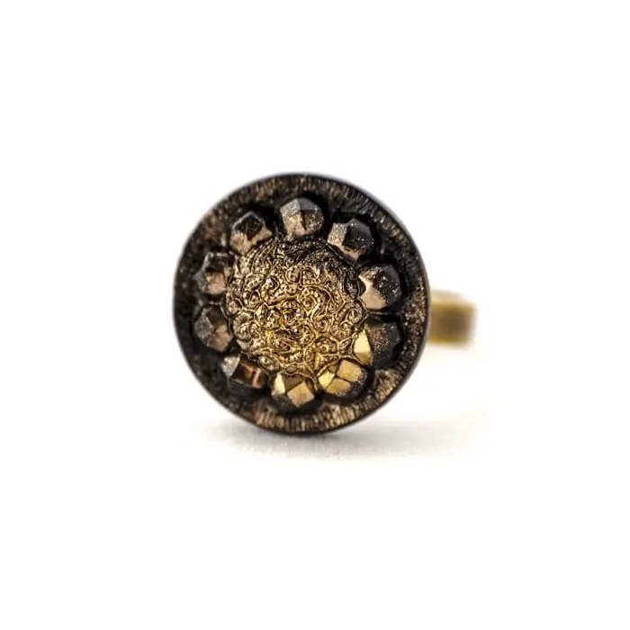 Small golden Sybille ring