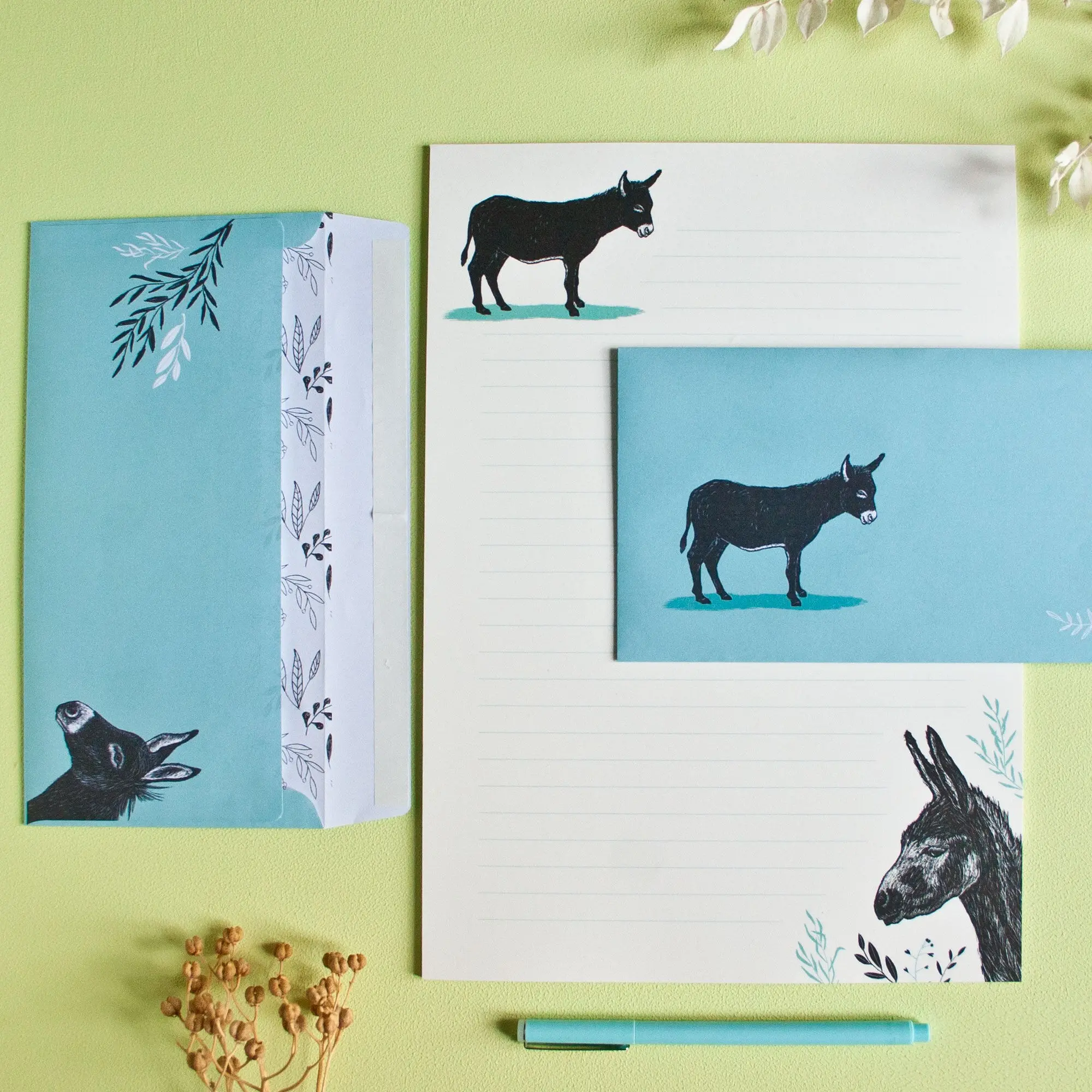 Ensemble de papeterie âne avec bloc A4 et 10 enveloppes assorties