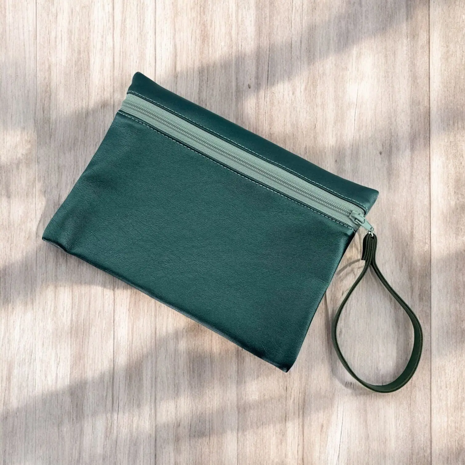 M pouch, "Simili" khaki