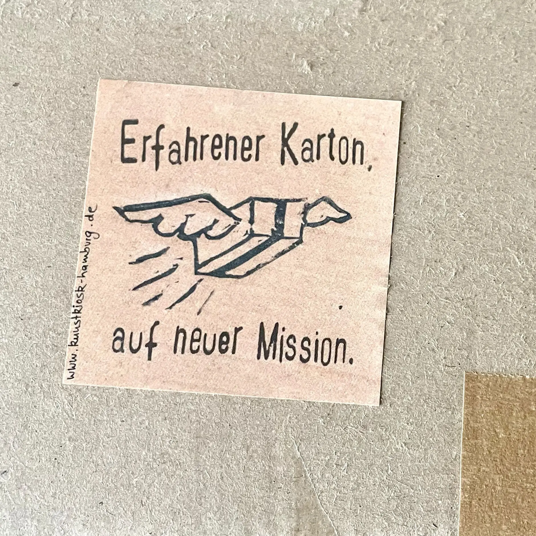 Sticker “Experienced cardboard on a new mission”