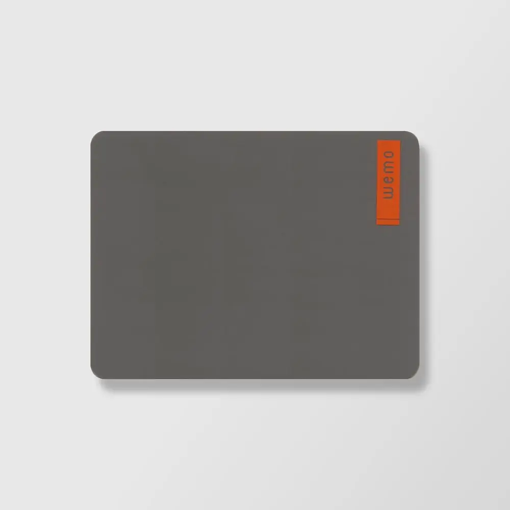 Mémo Note Gris foncé (Dark Grey) réutilisable Pad type M / Wemo : son revêtement de surface est spécial pour la réécriture au stylo à bille : 3R, Réécriture, Réutilisable, Résistant.