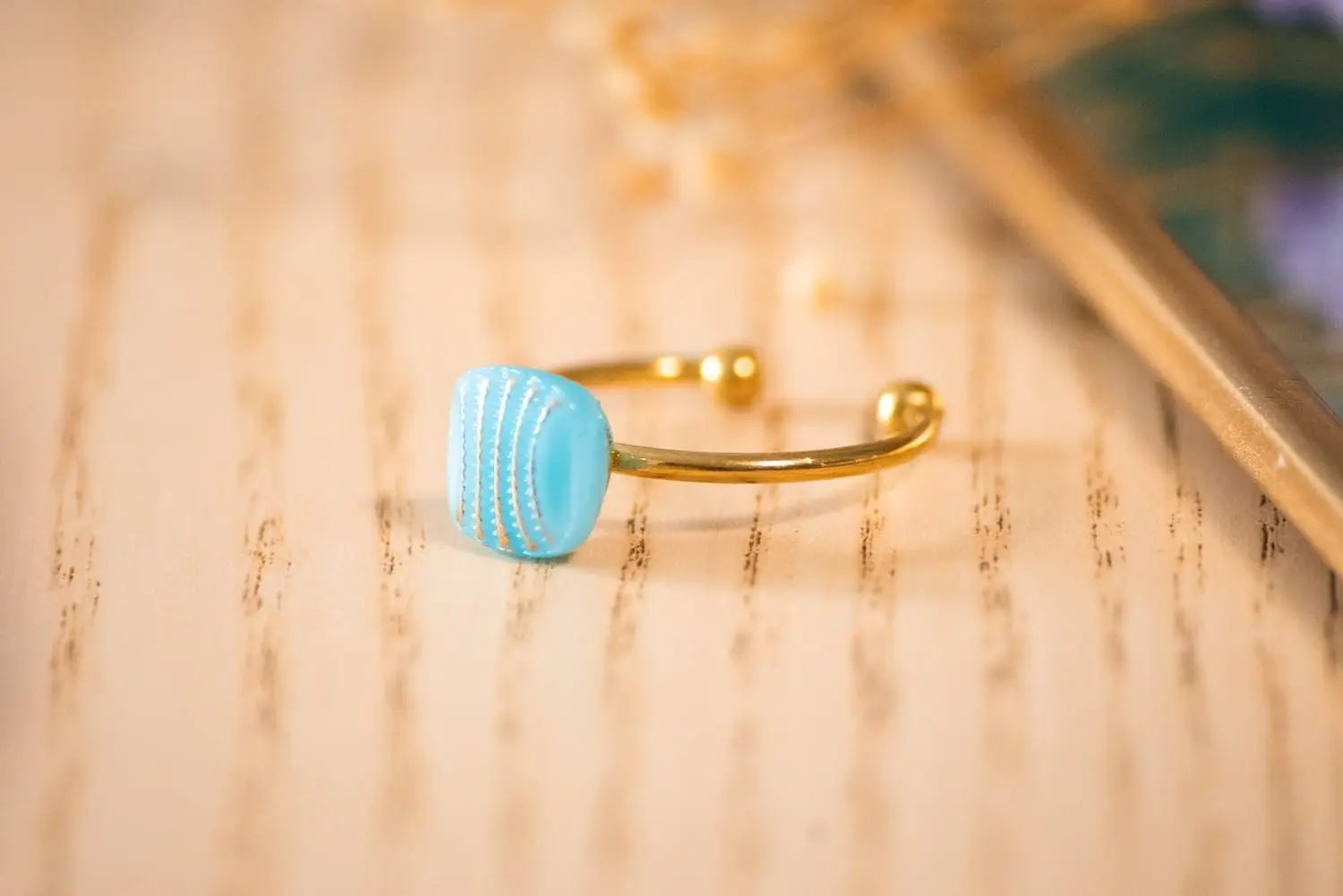 Frida blue thin ring