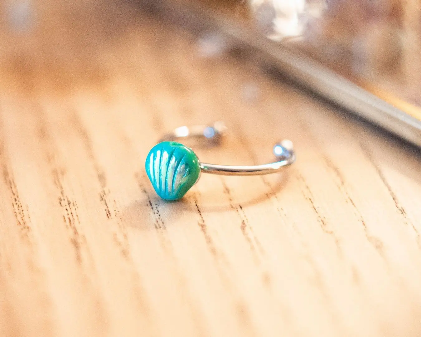 Green Venus Thin Ring - Silver