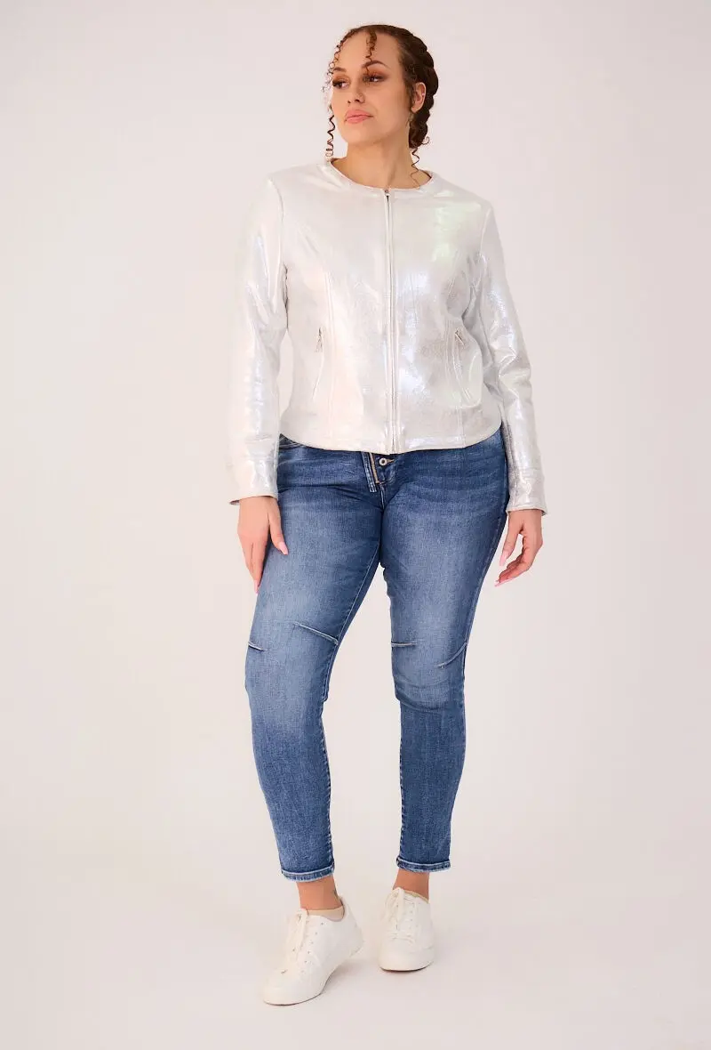 4109L - Plus Size Suede Perfecto