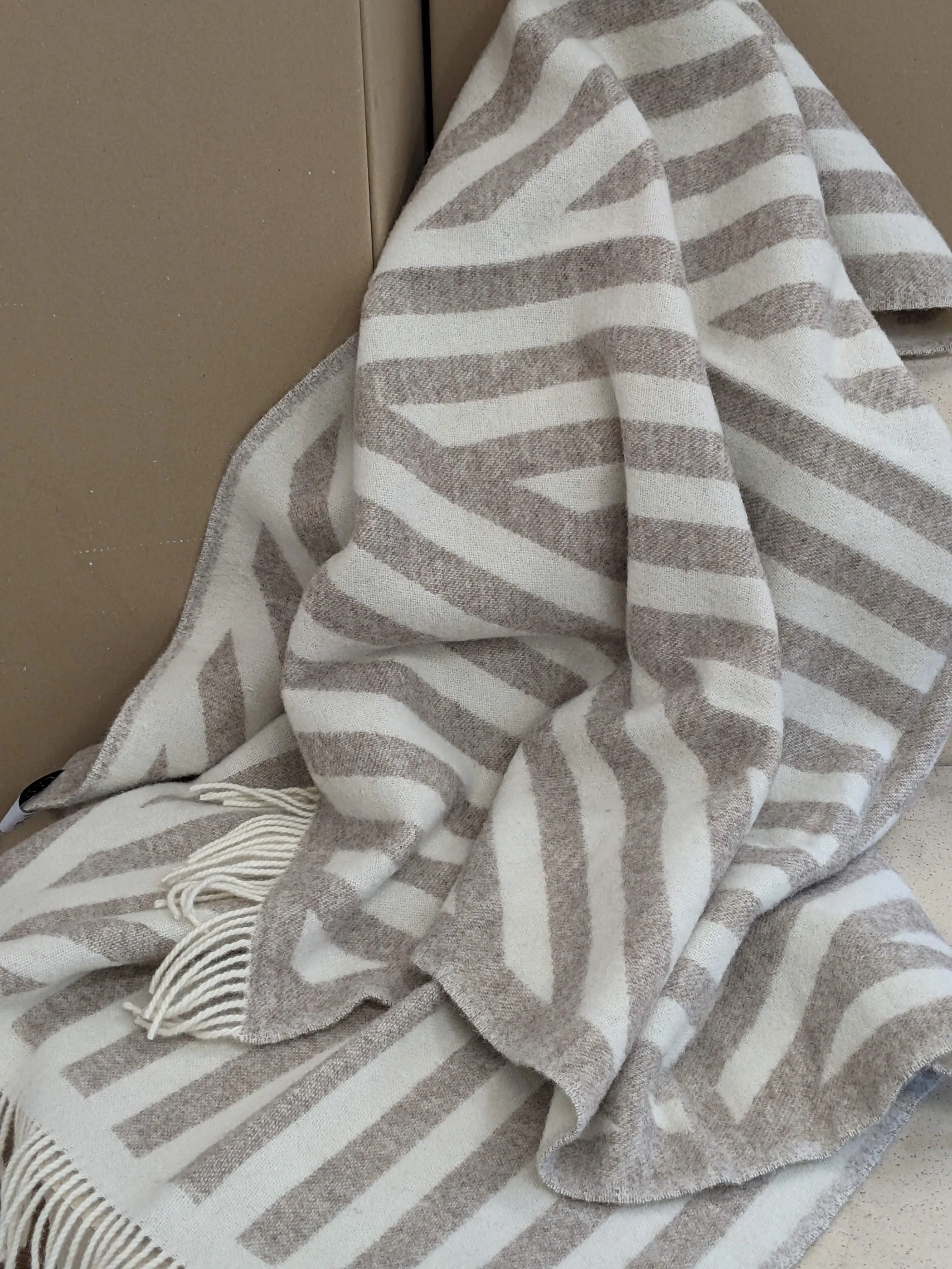 Wool blanket / cozy blanket FRANK limestone / off white
