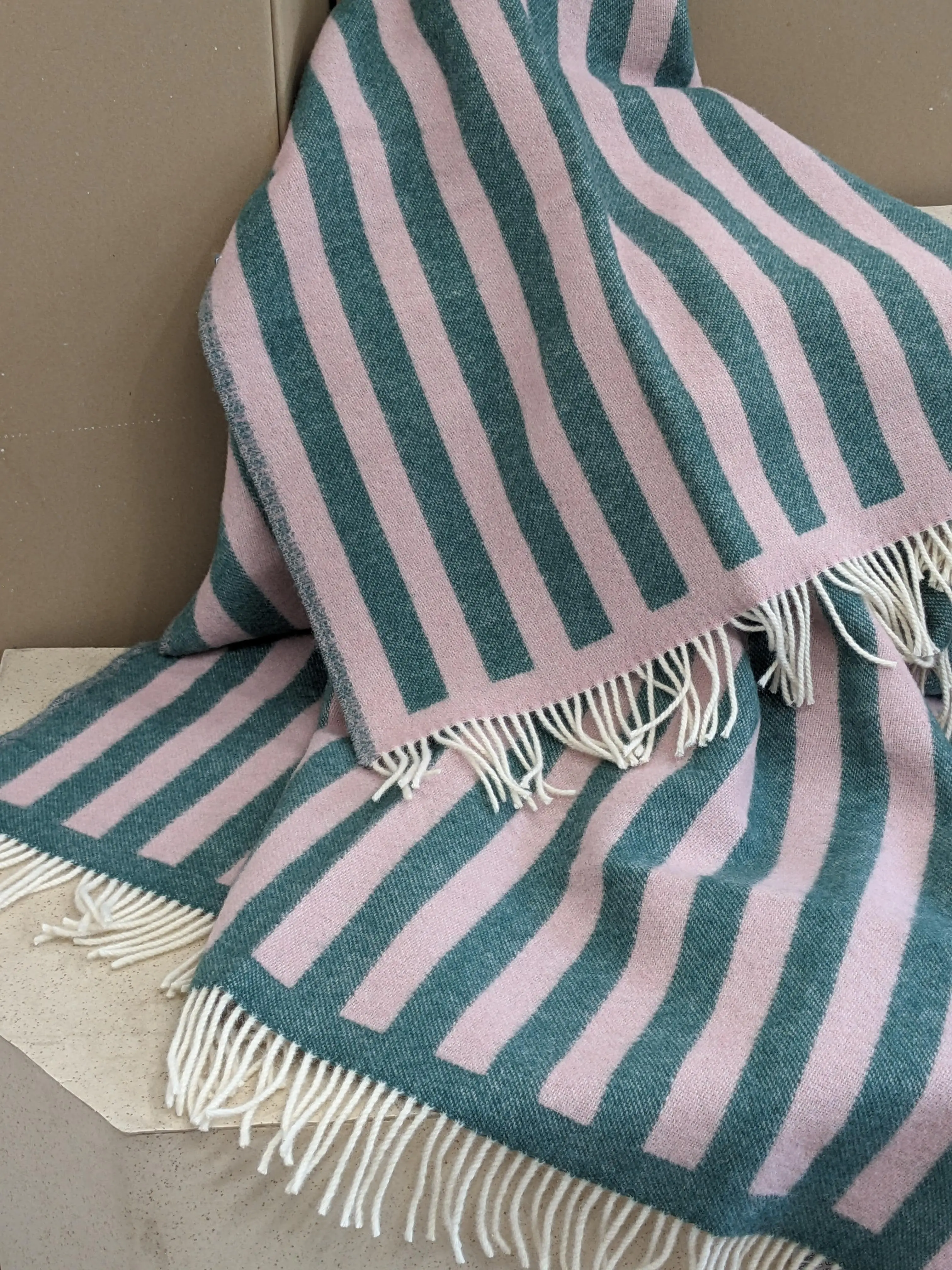 Wool blanket / cozy blanket STRIPES greenstone / rose